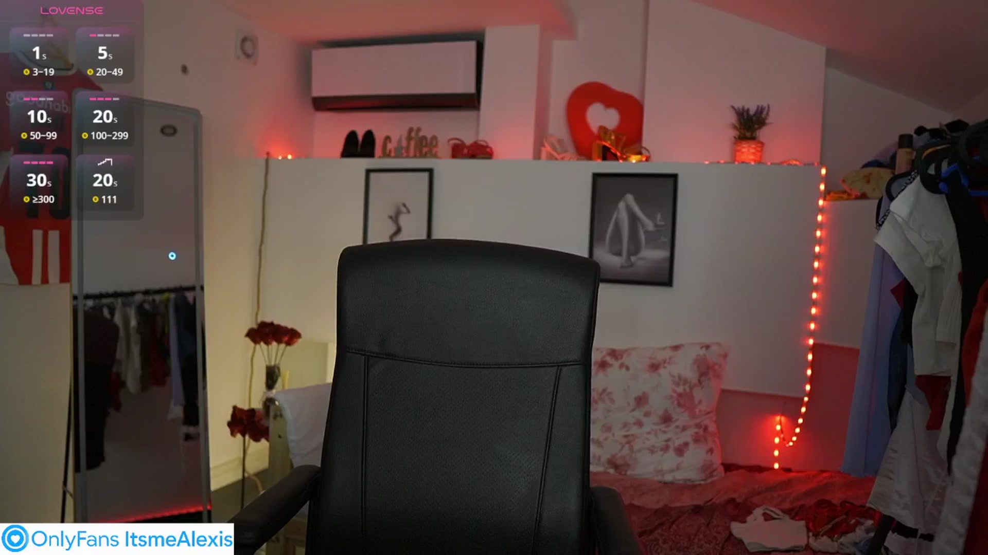 Gallery image thumbnail from Alexis__Texas's myfreecams stream on, 05/09/2025, 19:41 image 3 of 20