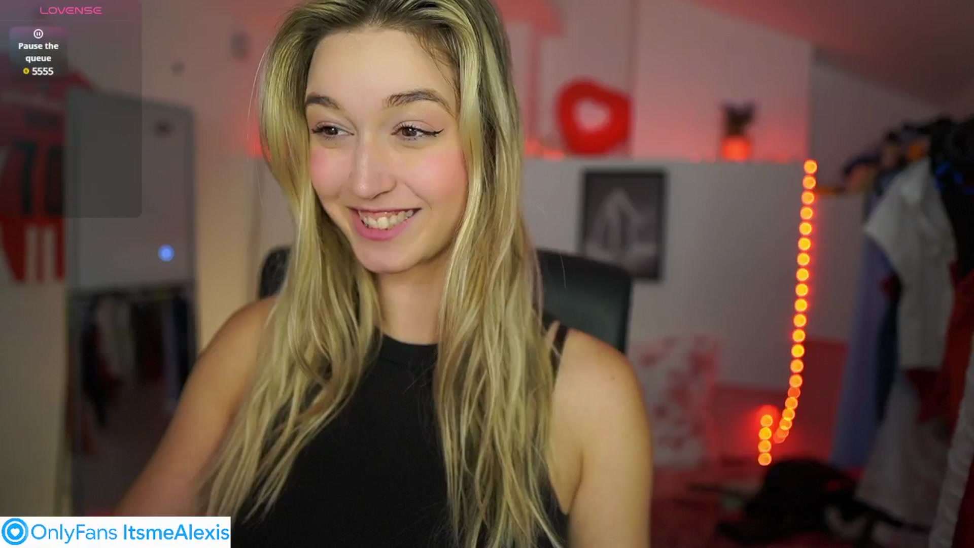 Gallery image thumbnail from Alexis__Texas's myfreecams stream on, 05/10/2025, 14:58 image 11 of 20