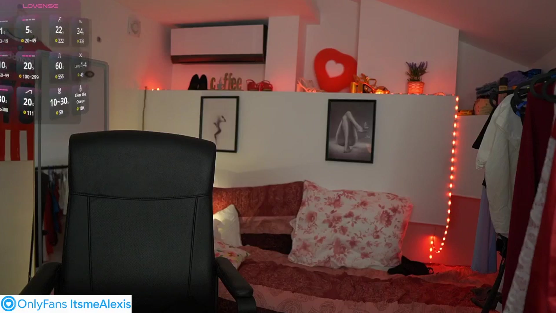 Gallery image thumbnail from Alexis__Texas's myfreecams stream on, 05/18/2025, 23:06 image 19 of 20