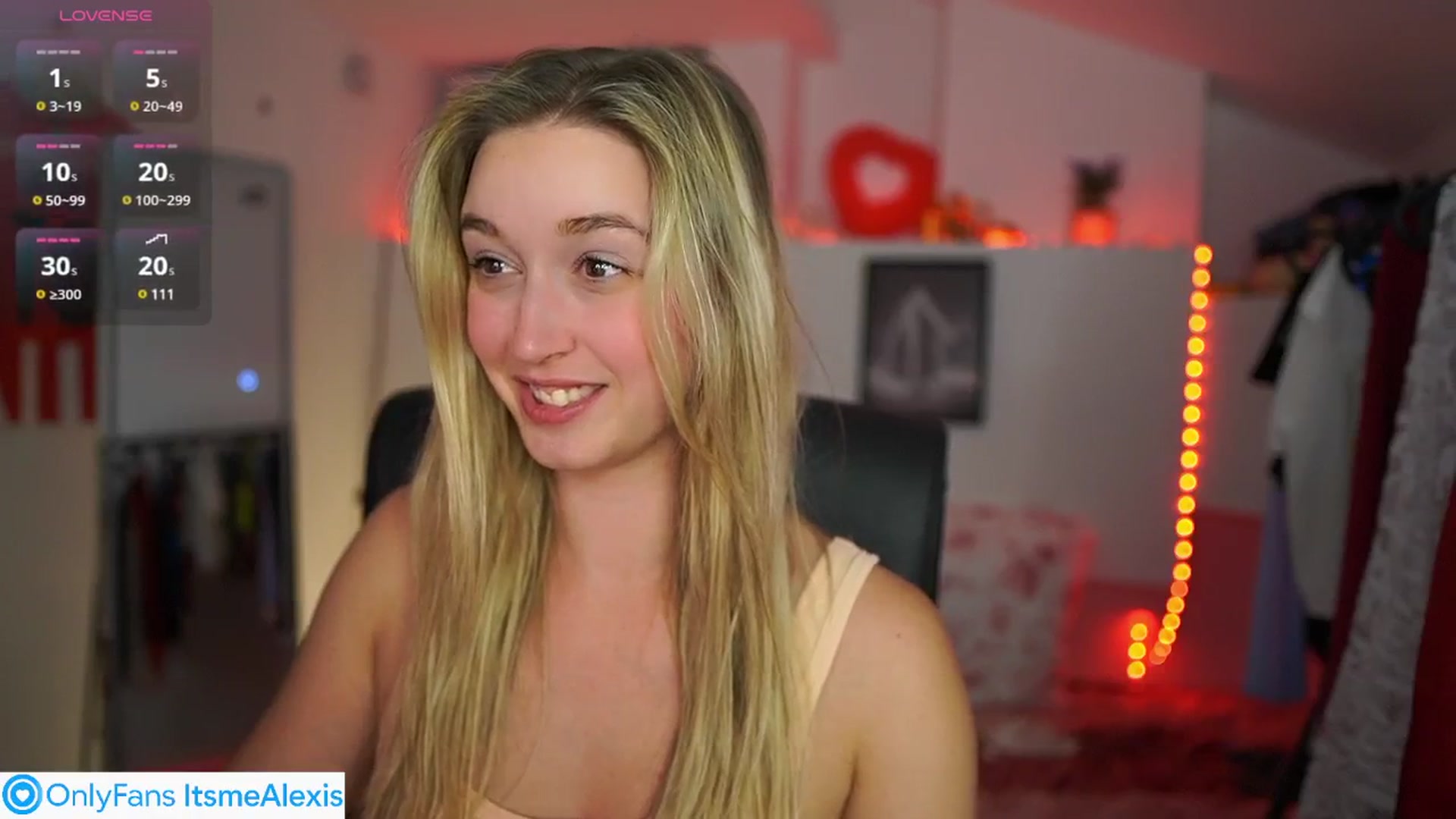 Gallery image thumbnail from Alexis__Texas's myfreecams stream on, 05/26/2025, 24:33 image 2 of 20