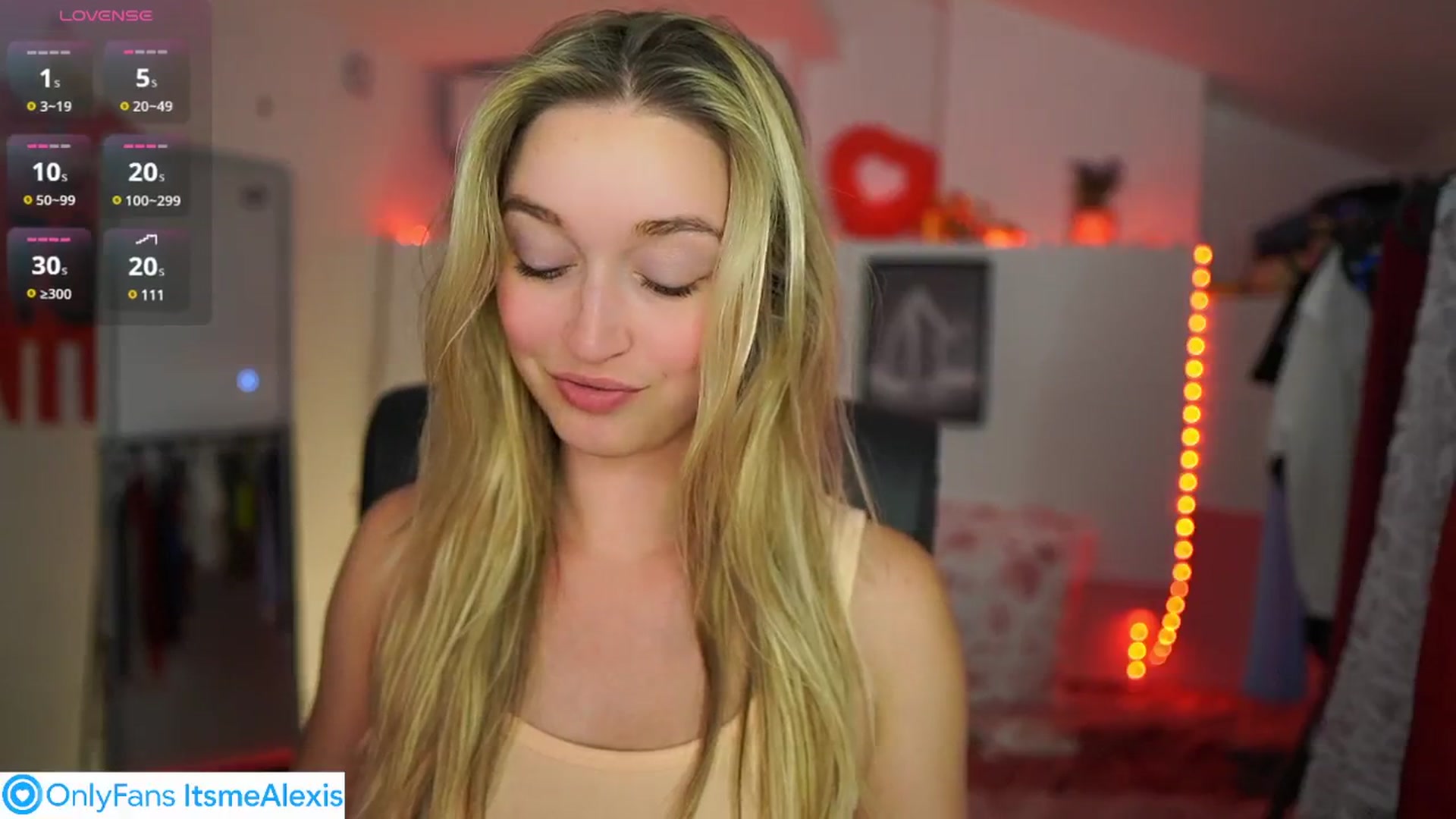 Gallery image thumbnail from Alexis__Texas's myfreecams stream on, 05/26/2025, 24:33 image 8 of 20