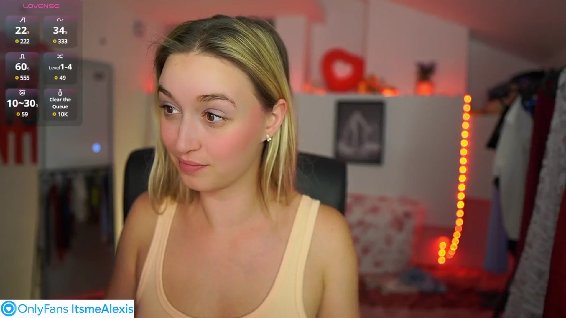 Gallery image thumbnail from Alexis__Texas's myfreecams stream on, 05/26/2025, 24:33 image 18 of 20