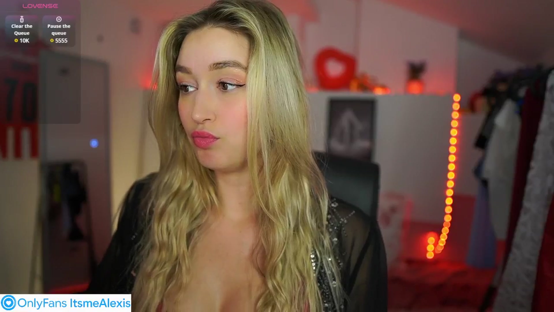 Gallery image thumbnail from Alexis__Texas's myfreecams stream on, 05/31/2025, 13:40 image 2 of 20