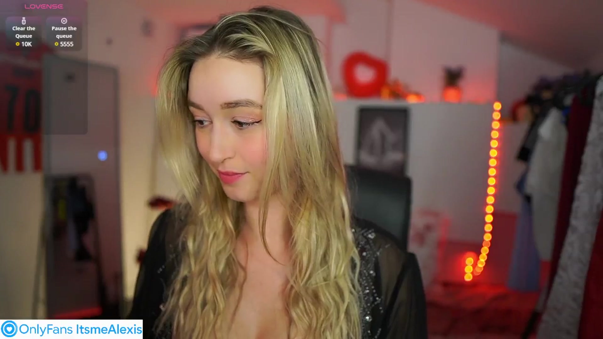 Gallery image thumbnail from Alexis__Texas's myfreecams stream on, 05/31/2025, 13:40 image 20 of 20