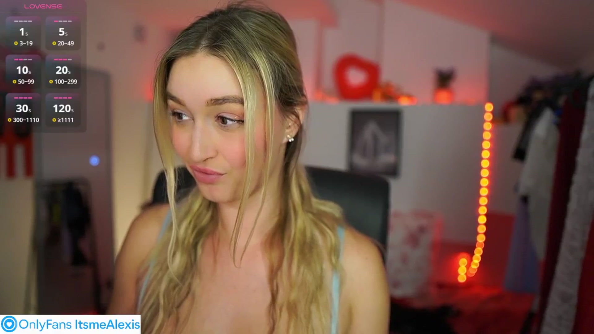Gallery image thumbnail from Alexis__Texas's myfreecams stream on, 05/31/2025, 18:24 image 14 of 20