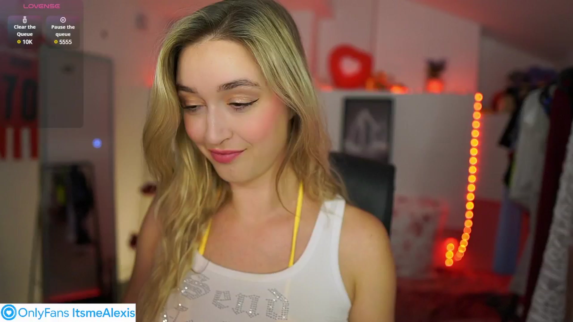 Gallery image thumbnail from Alexis__Texas's myfreecams stream on, 06/05/2025, 19:59 image 6 of 20