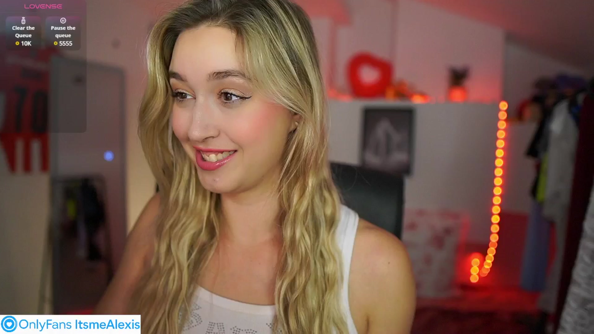 Gallery image thumbnail from Alexis__Texas's myfreecams stream on, 06/05/2025, 20:48 image 7 of 20