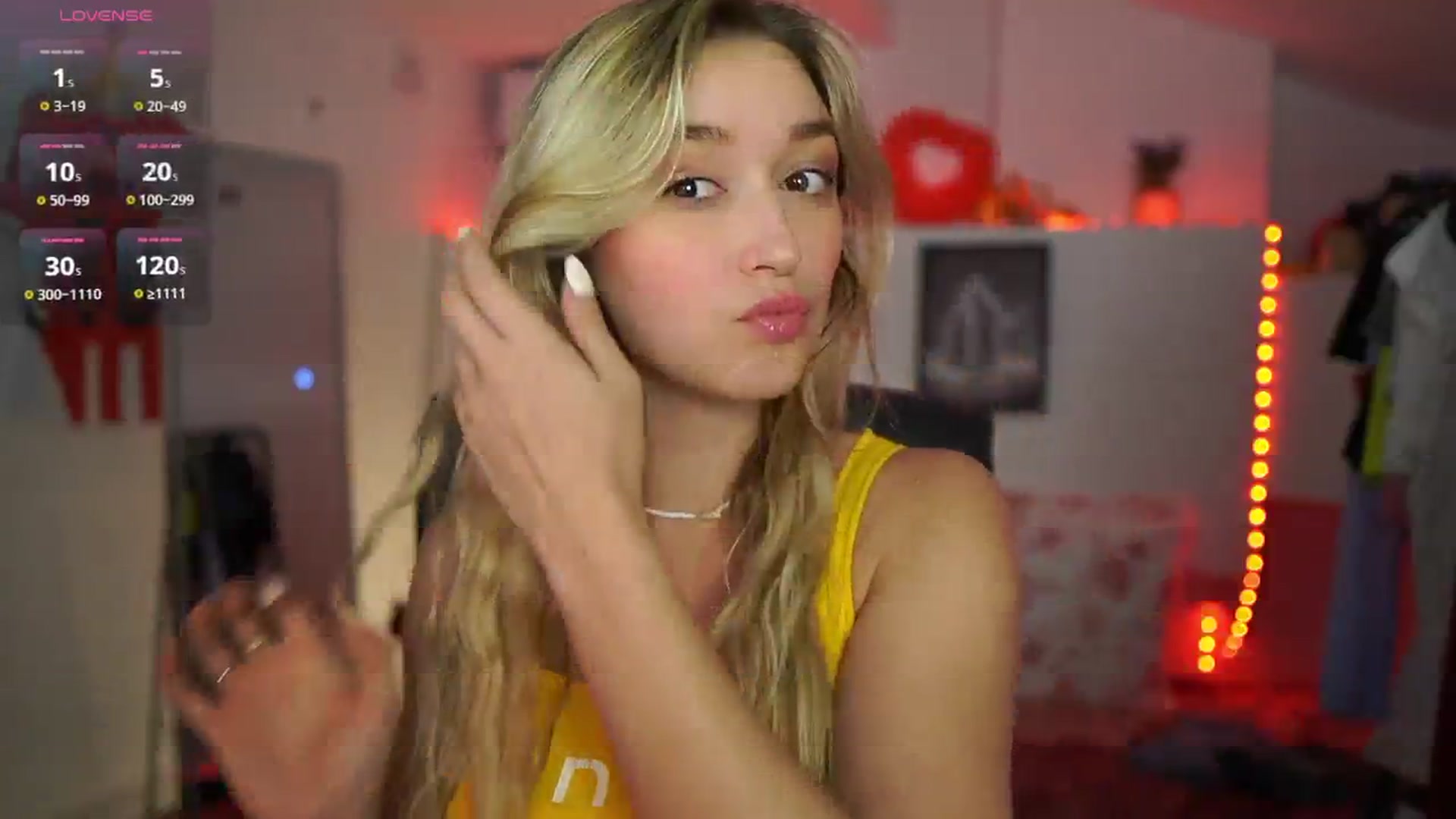 Gallery image thumbnail from Alexis__Texas's myfreecams stream on, 06/07/2025, 17:04 image 6 of 20