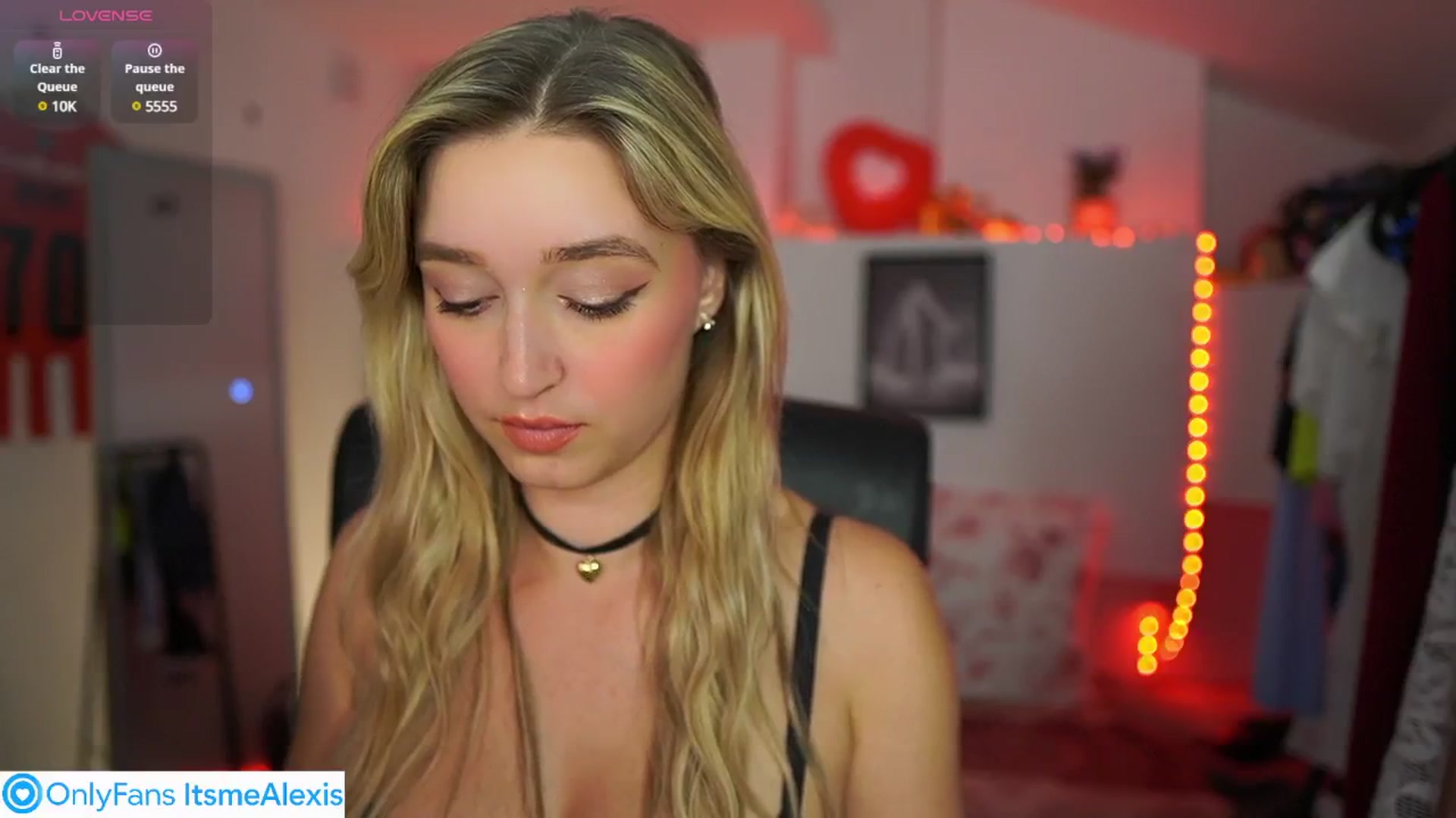Gallery image thumbnail from Alexis__Texas's myfreecams stream on, 06/08/2025, 23:15 image 8 of 20