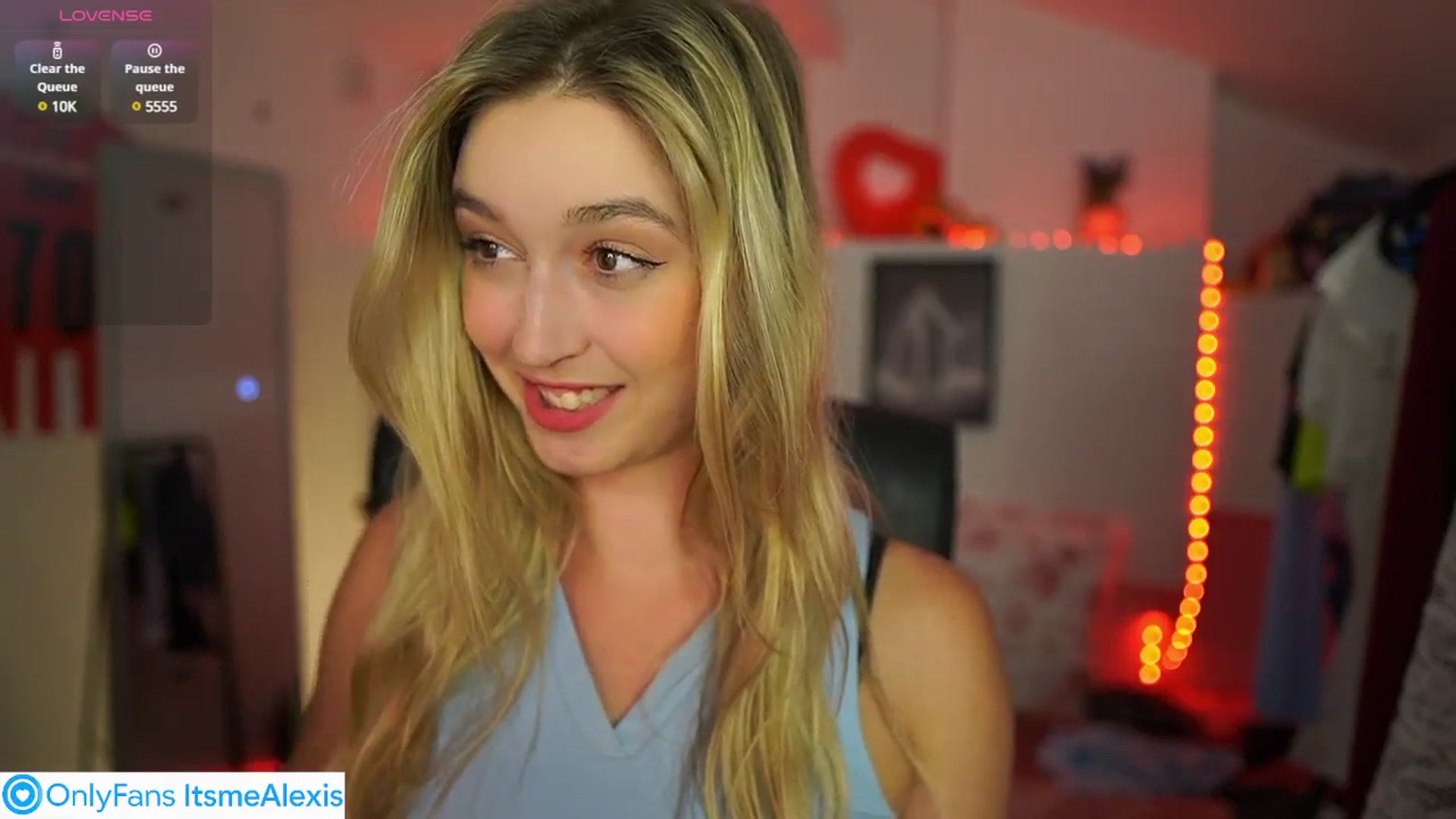 Gallery image thumbnail from Alexis__Texas's myfreecams stream on, 06/10/2025, 20:45 image 16 of 20