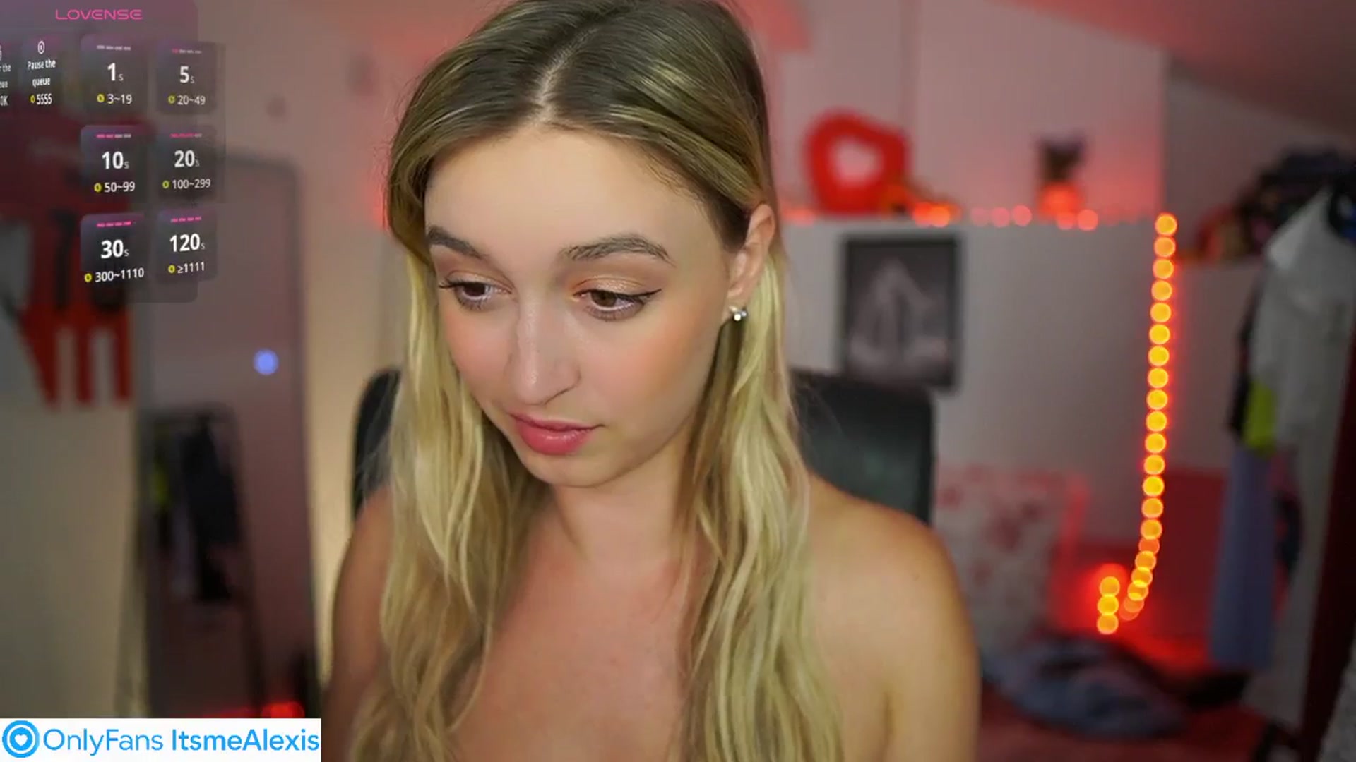 Gallery image thumbnail from Alexis__Texas's myfreecams stream on, 06/10/2025, 23:15 image 17 of 20