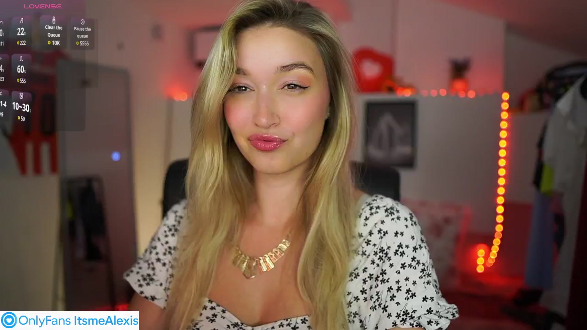 Gallery image thumbnail from Alexis__Texas's myfreecams stream on, 06/13/2025, 19:17 image 2 of 20