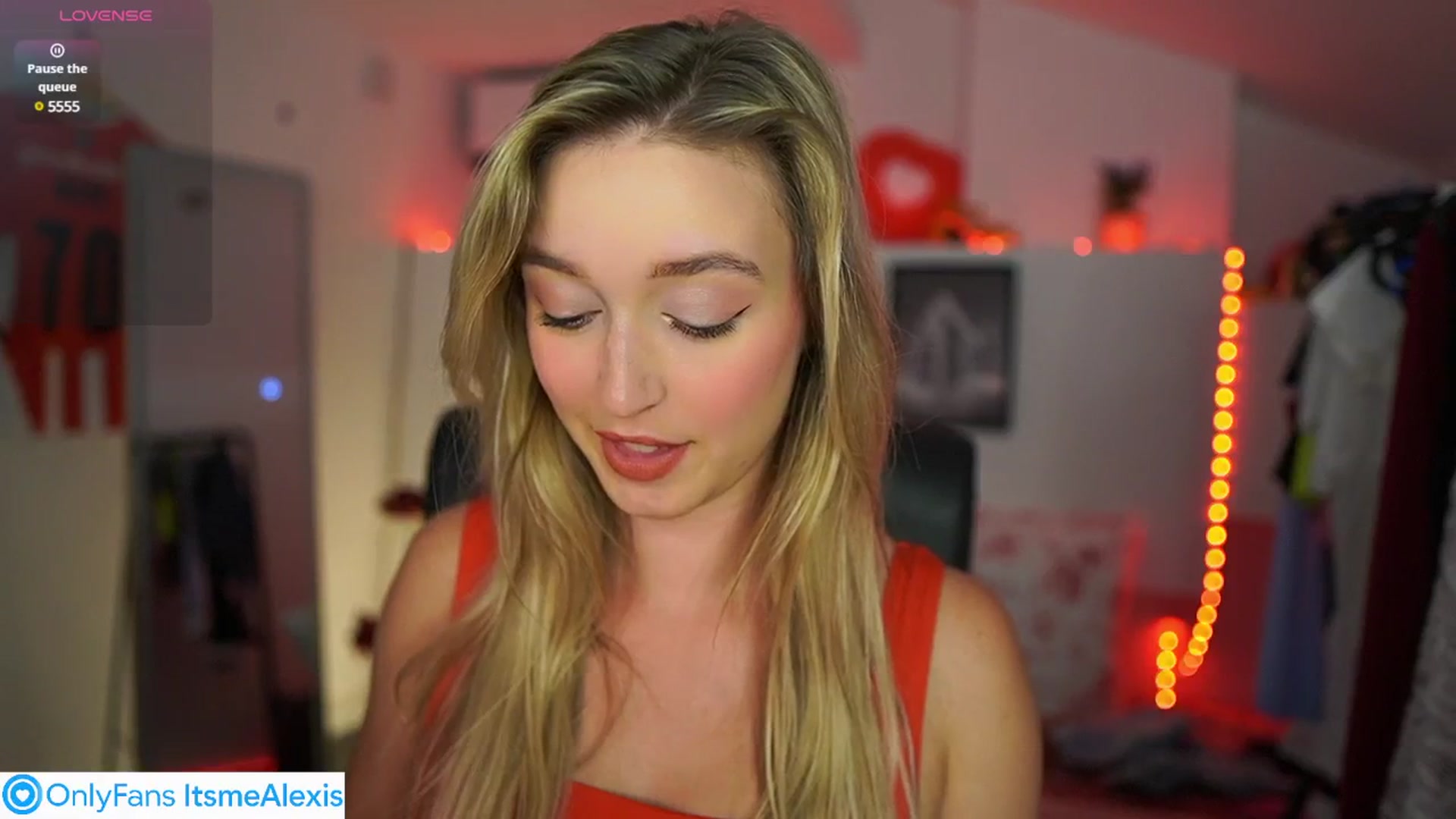Gallery image thumbnail from Alexis__Texas's myfreecams stream on, 06/14/2025, 16:24 image 16 of 20