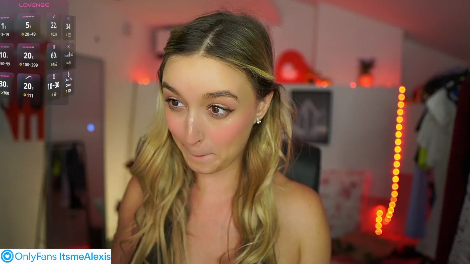 Gallery image thumbnail from Alexis__Texas's myfreecams stream on, 06/15/2025, 21:39 image 15 of 20