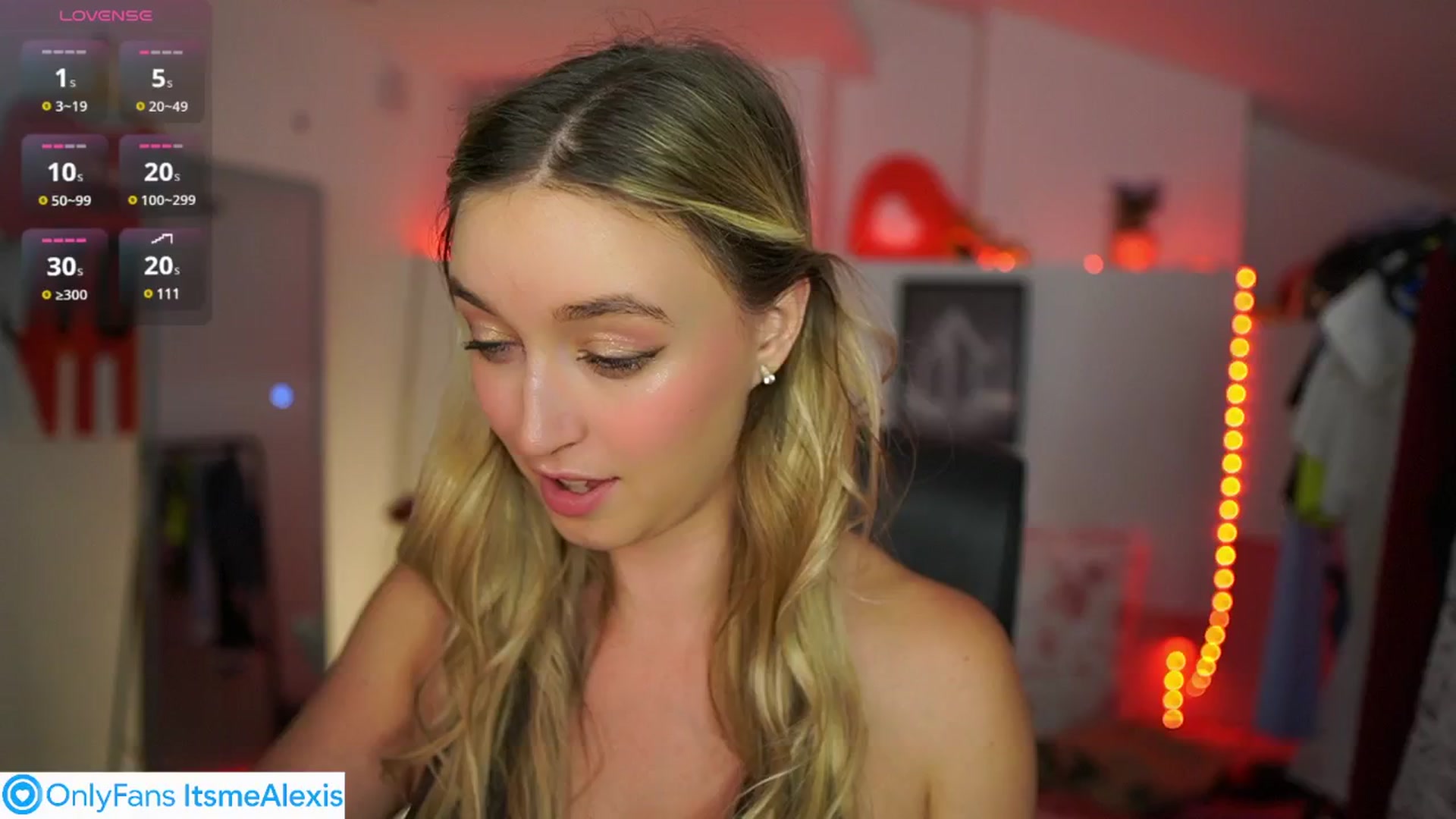 Gallery image thumbnail from Alexis__Texas's myfreecams stream on, 06/15/2025, 21:39 image 16 of 20