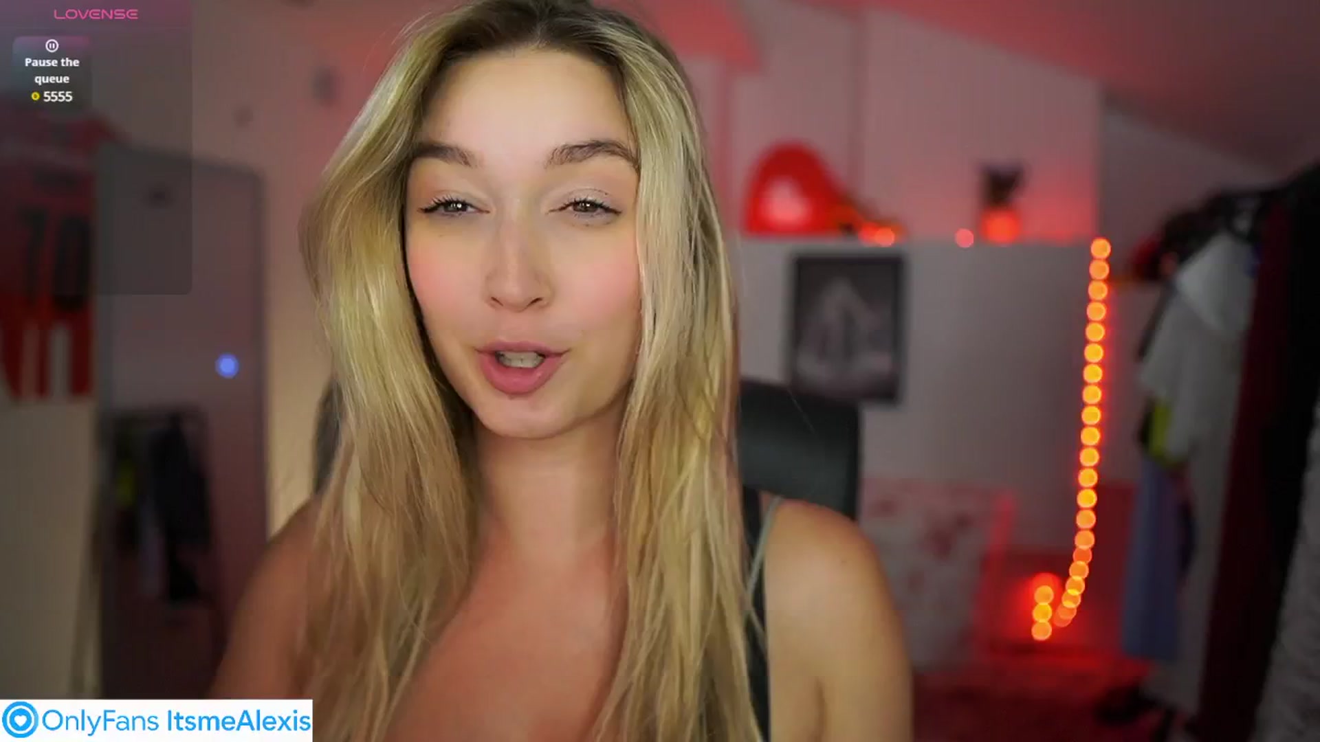 Gallery image thumbnail from Alexis__Texas's myfreecams stream on, 06/18/2025, 21:20 image 11 of 20