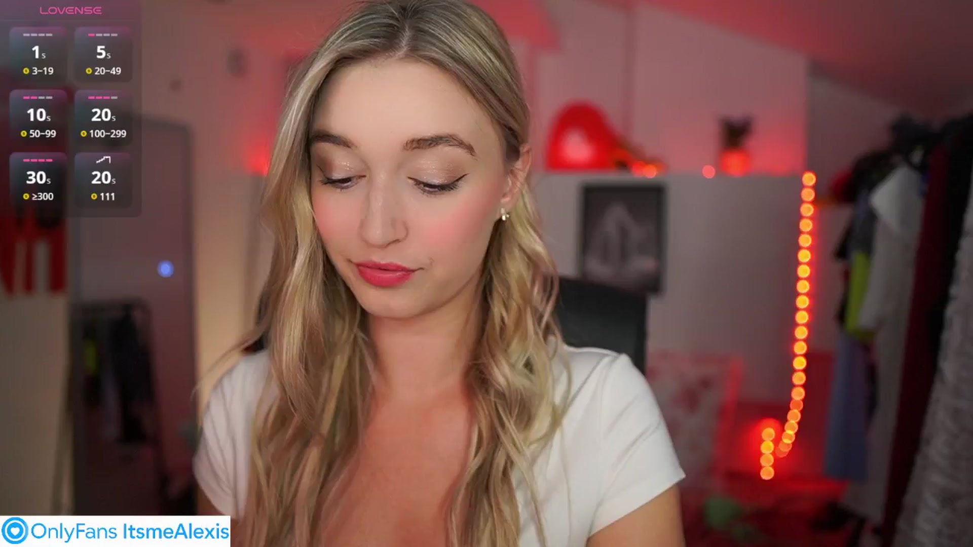 Gallery image thumbnail from Alexis__Texas's myfreecams stream on, 06/20/2025, 21:24 image 13 of 20