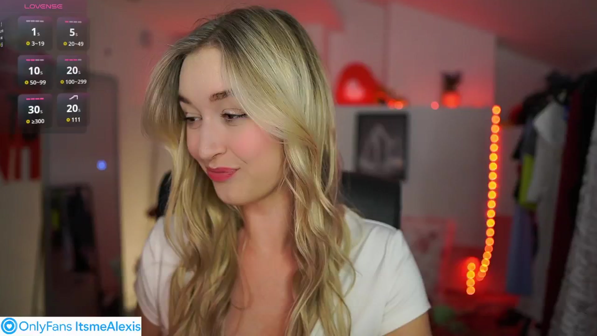 Gallery image thumbnail from Alexis__Texas's myfreecams stream on, 06/20/2025, 21:24 image 15 of 20