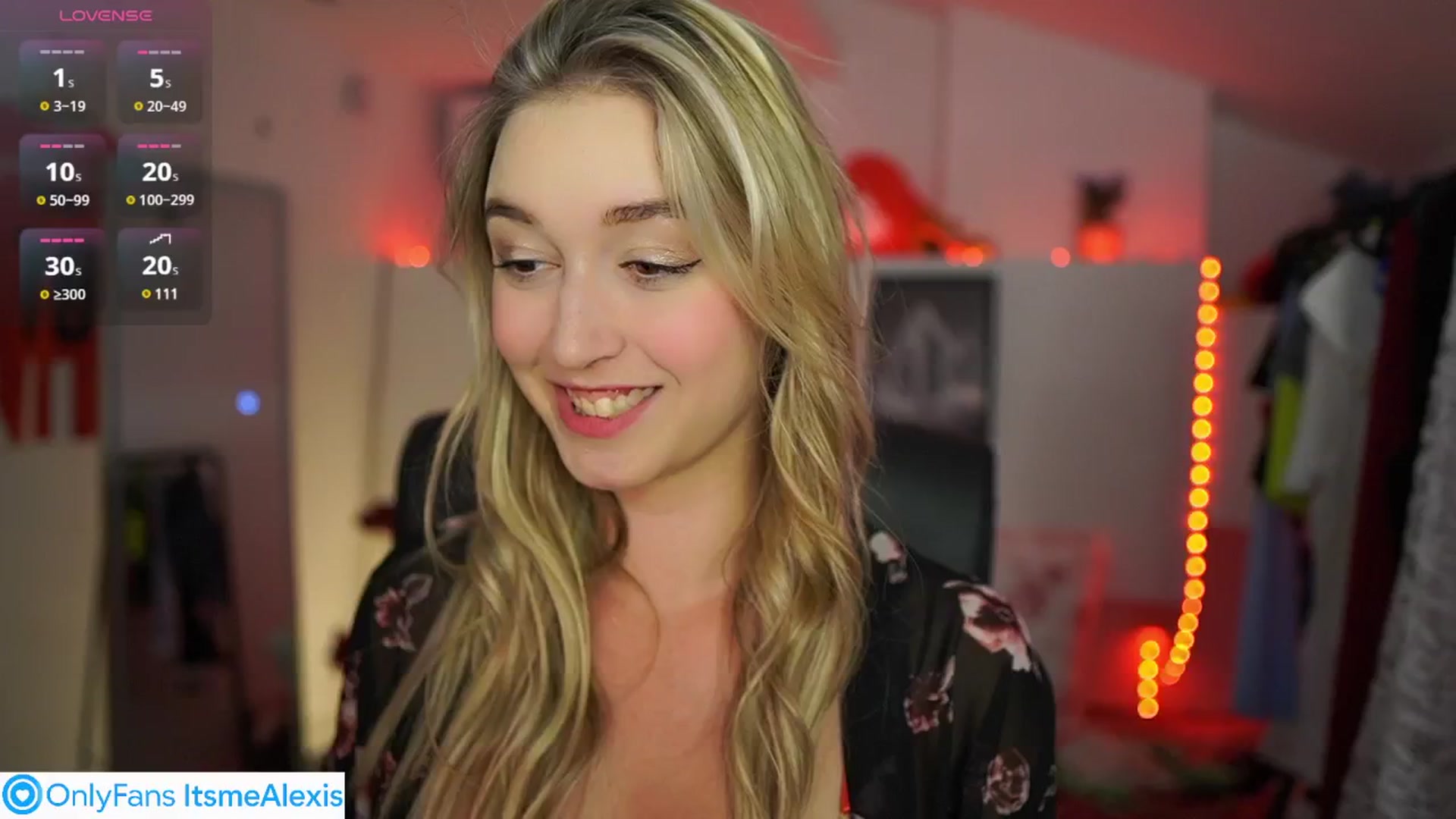 Gallery image thumbnail from Alexis__Texas's myfreecams stream on, 06/20/2025, 22:36 image 3 of 20
