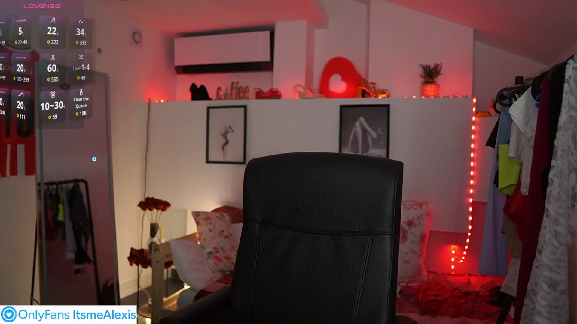 Gallery image thumbnail from Alexis__Texas's myfreecams stream on, 06/29/2025, 21:59 image 18 of 20