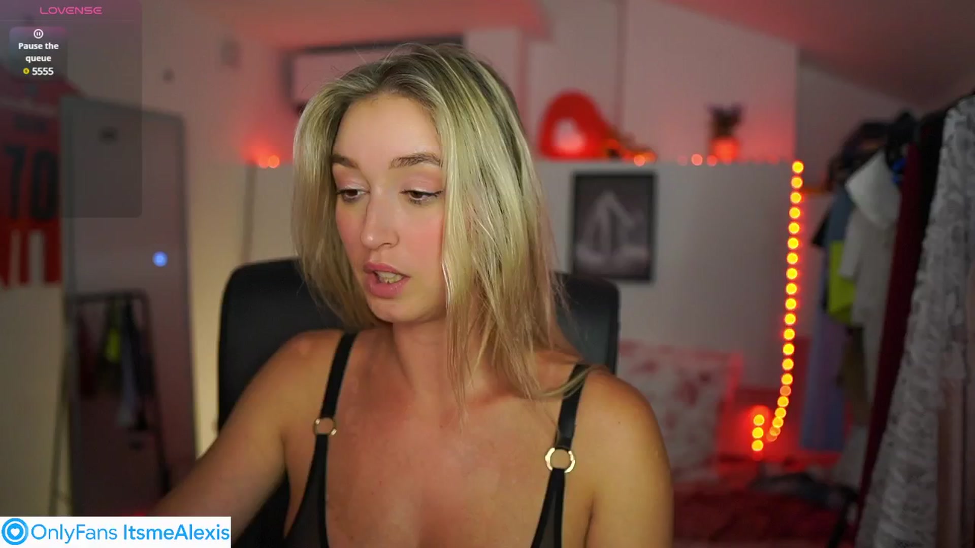 Gallery image thumbnail from Alexis__Texas's myfreecams stream on, 07/02/2025, 23:06 image 19 of 20