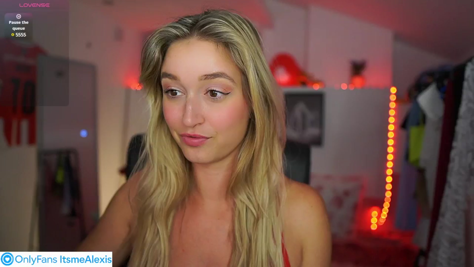 Gallery image thumbnail from Alexis__Texas's myfreecams stream on, 07/04/2025, 23:21 image 1 of 20