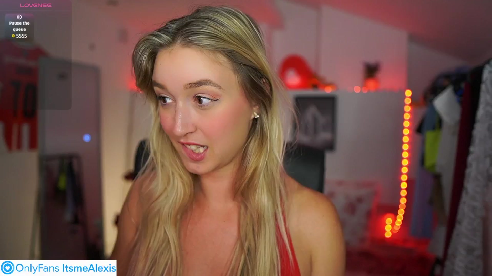 Gallery image thumbnail from Alexis__Texas's myfreecams stream on, 07/04/2025, 23:21 image 4 of 20