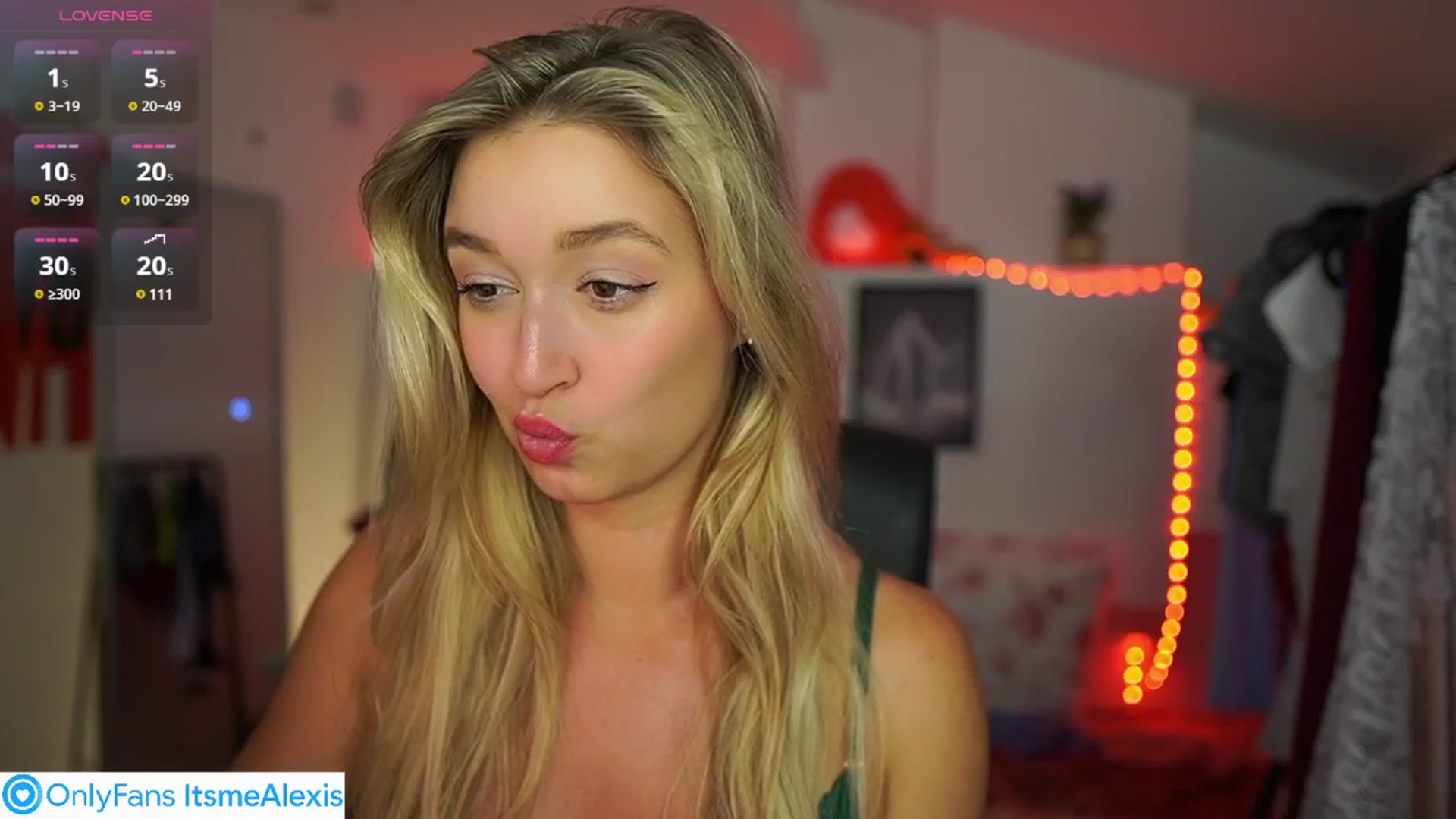 Gallery image thumbnail from Alexis__Texas's myfreecams stream on, 07/06/2025, 21:37 image 2 of 20