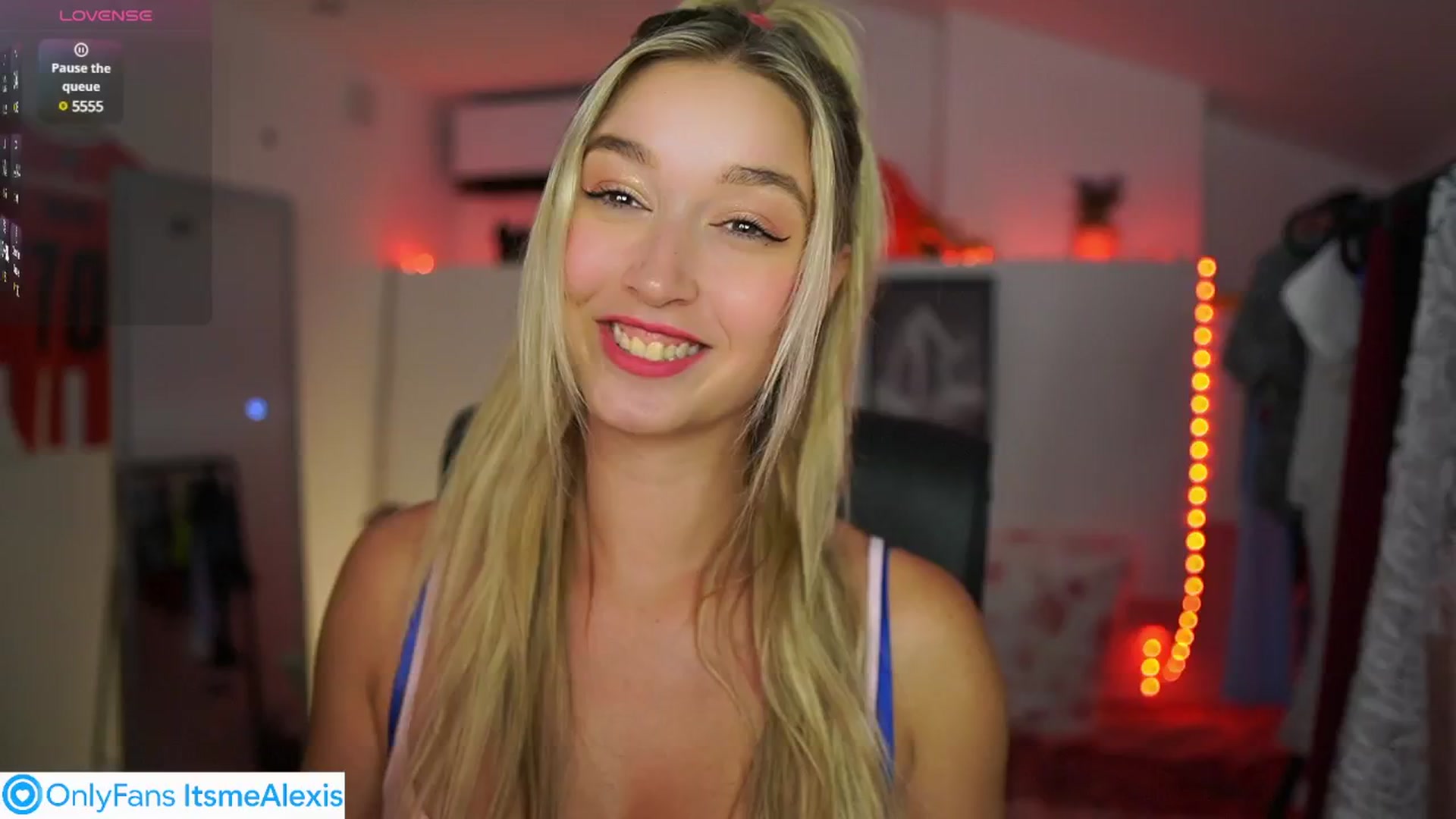 Gallery image thumbnail from Alexis__Texas's myfreecams stream on, 07/08/2025, 15:10 image 10 of 20