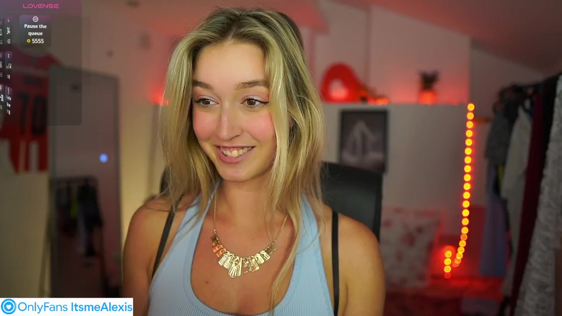 Gallery image thumbnail from Alexis__Texas's myfreecams stream on, 07/09/2025, 22:35 image 14 of 20