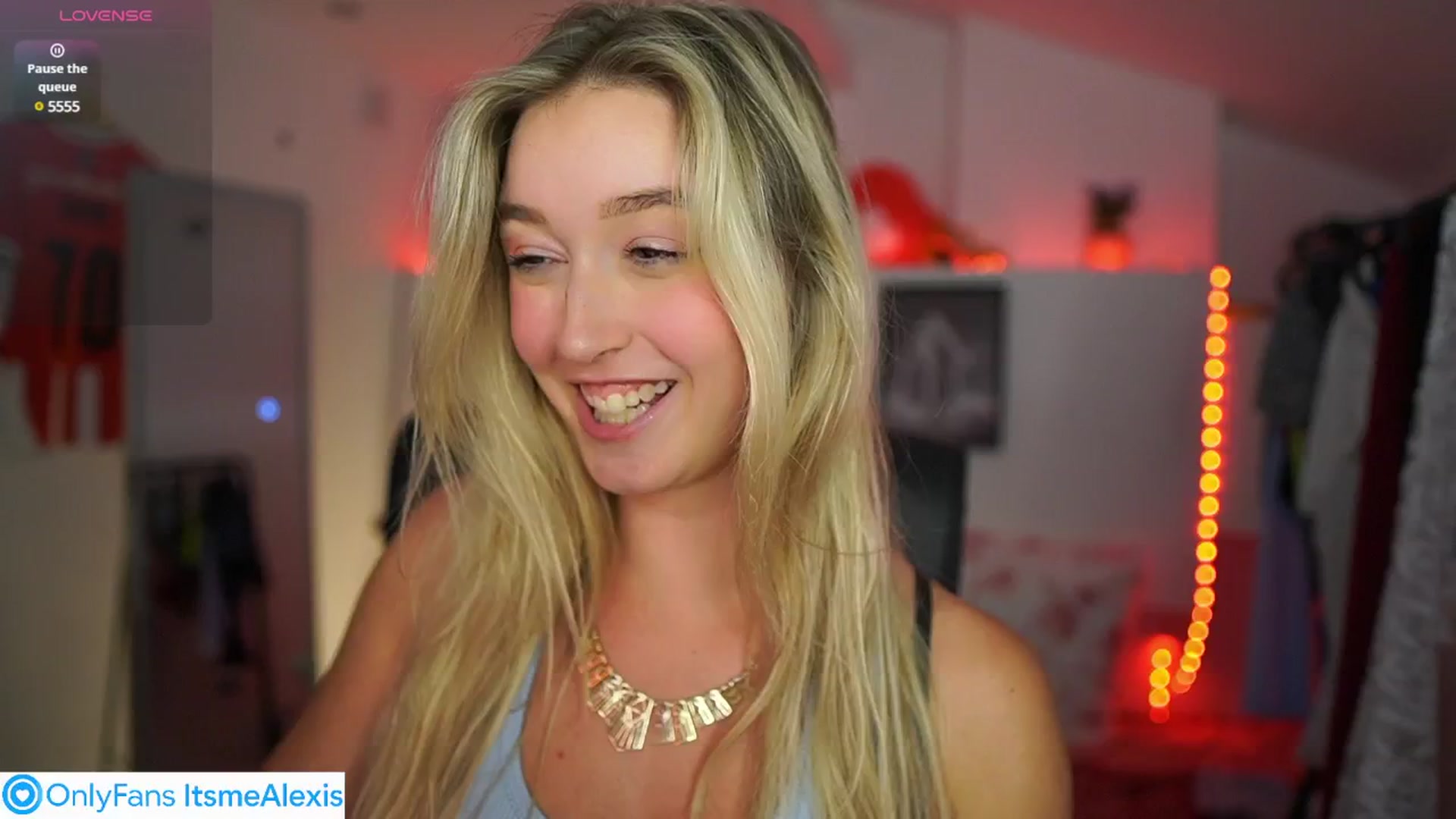 Gallery image thumbnail from Alexis__Texas's myfreecams stream on, 07/09/2025, 22:35 image 3 of 20