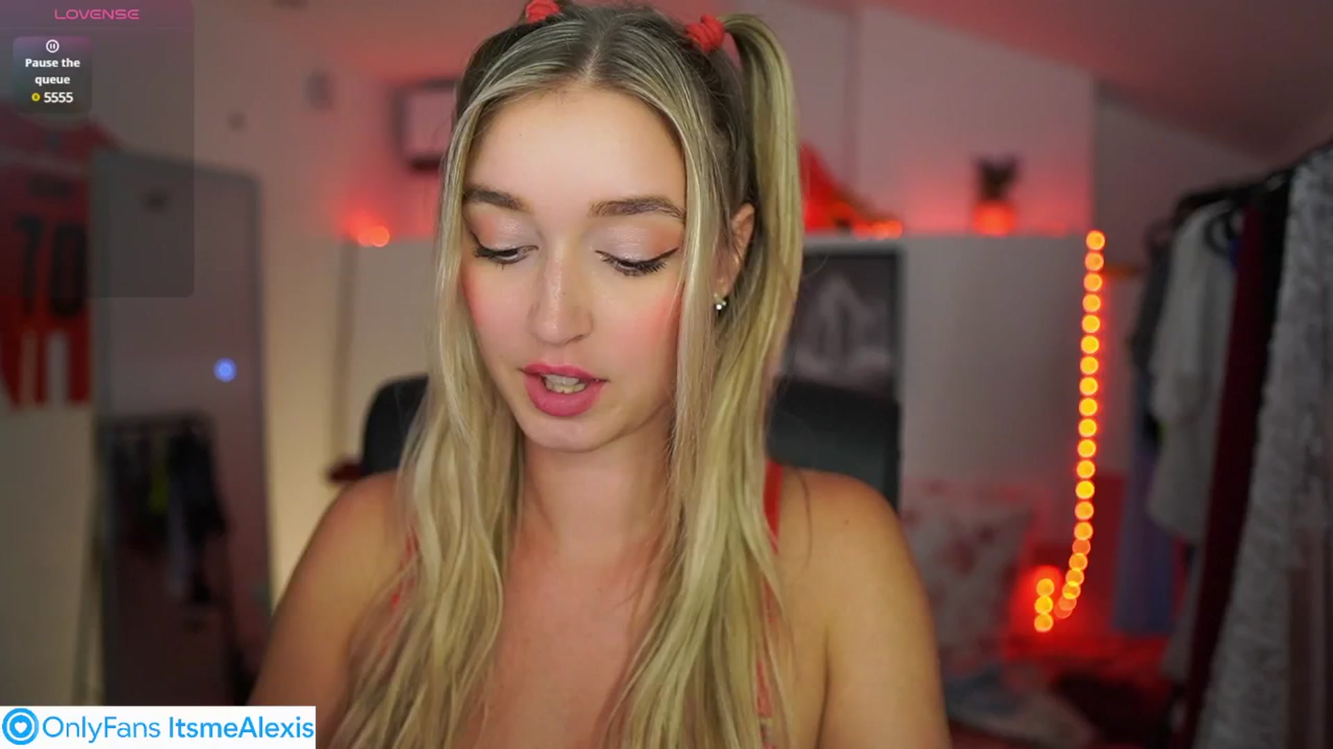 Gallery image thumbnail from Alexis__Texas's myfreecams stream on, 07/12/2025, 17:21 image 5 of 20
