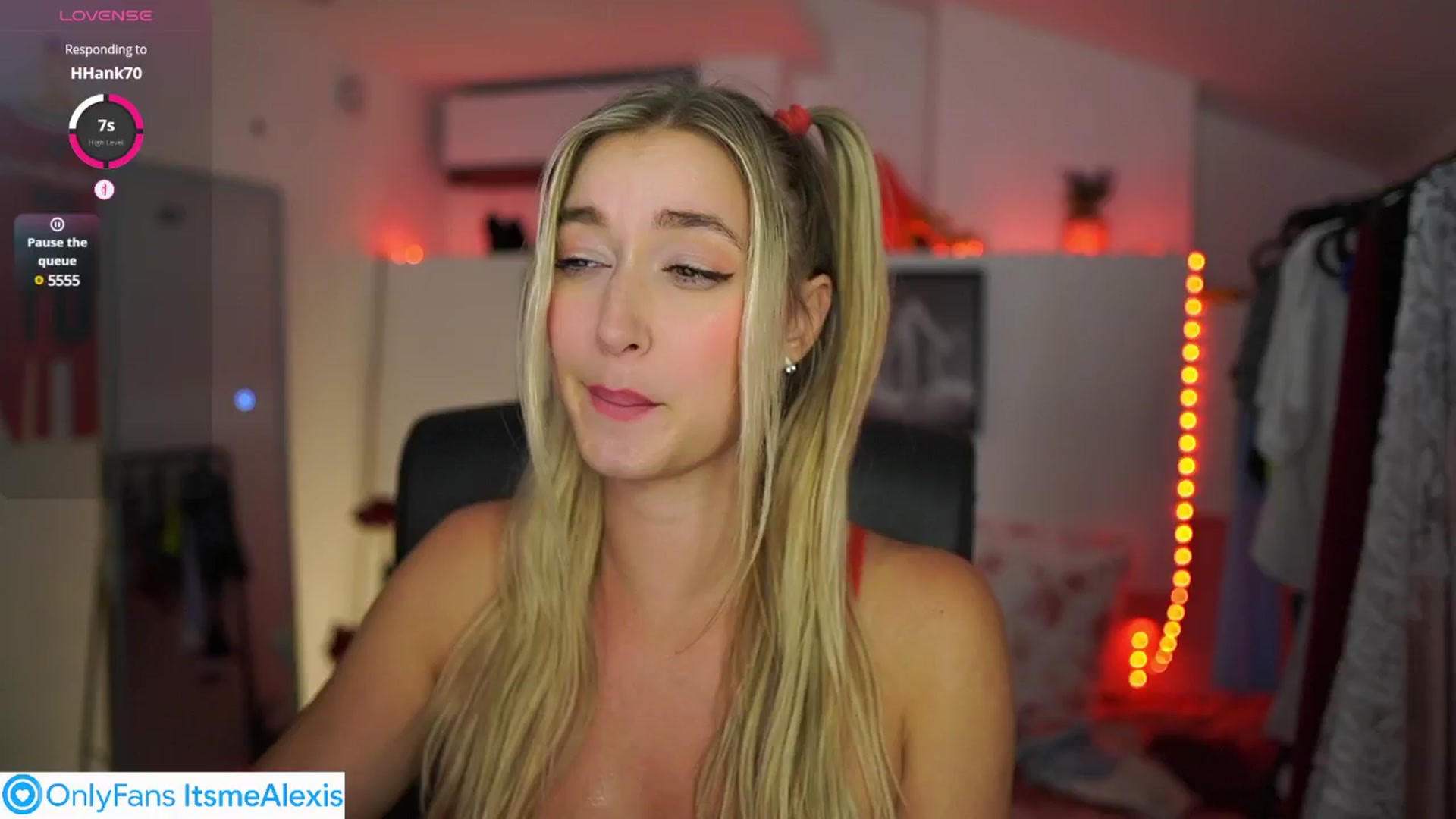 Gallery image thumbnail from Alexis__Texas's myfreecams stream on, 07/12/2025, 18:07 image 6 of 20