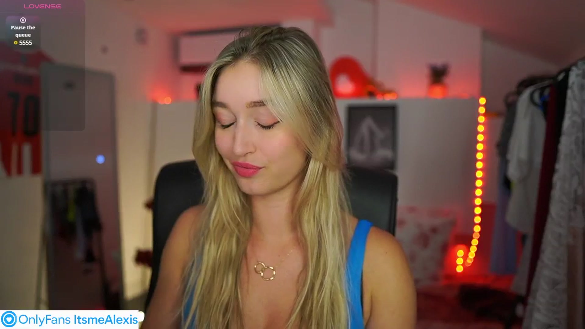 Gallery image thumbnail from Alexis__Texas's myfreecams stream on, 07/13/2025, 20:35 image 13 of 20