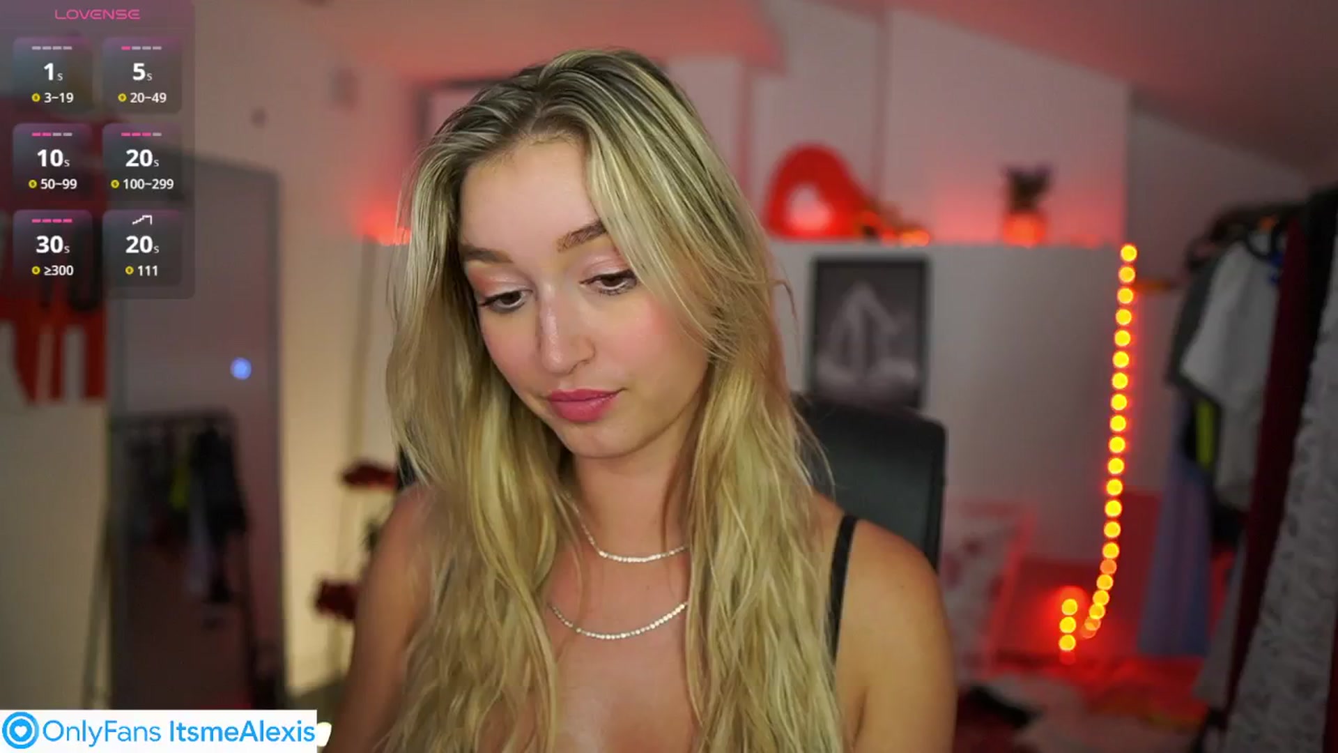 Gallery image thumbnail from Alexis__Texas's myfreecams stream on, 07/15/2025, 18:03 image 3 of 20