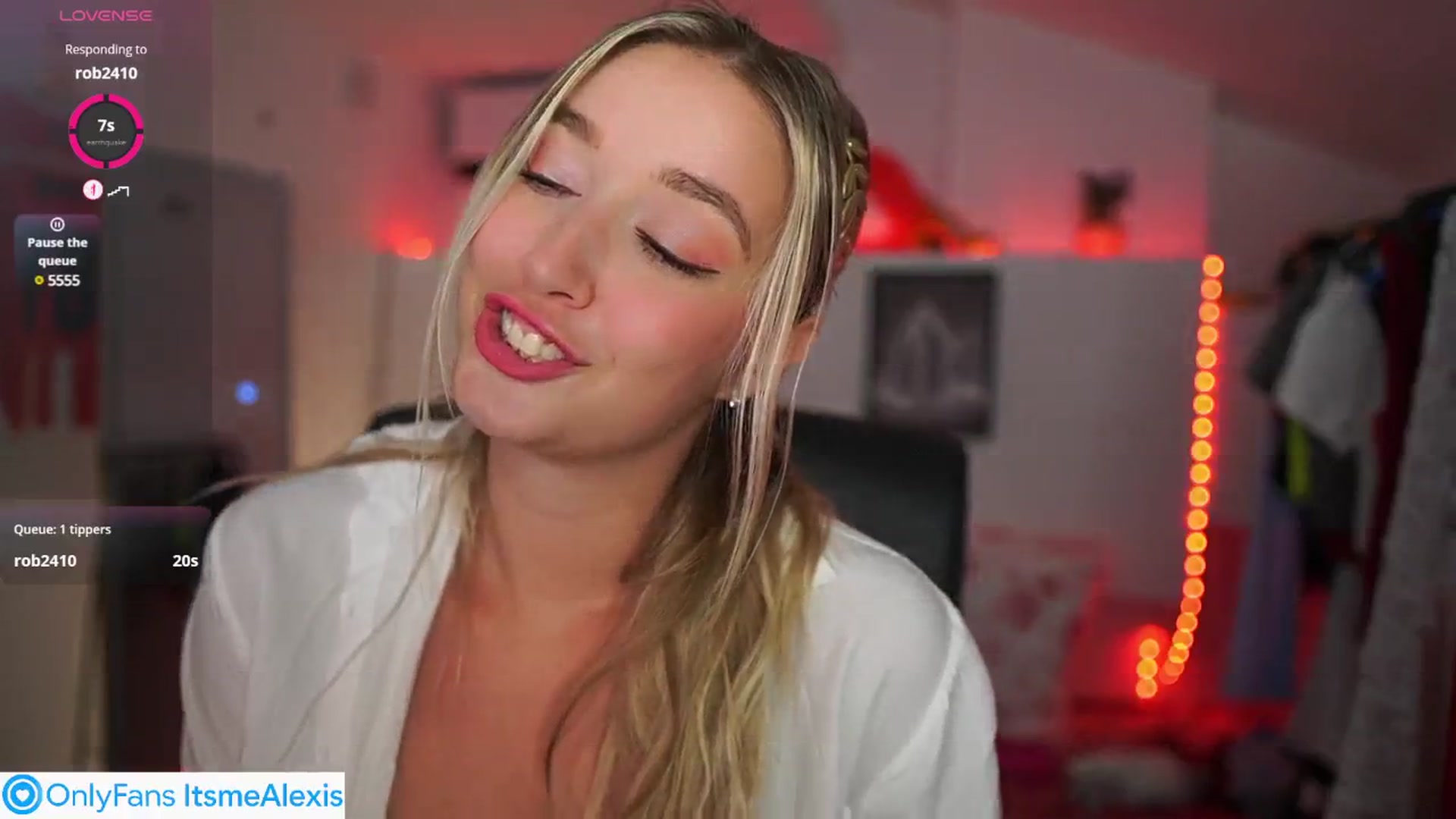 Gallery image thumbnail from Alexis__Texas's myfreecams stream on, 07/18/2025, 21:46 image 13 of 20