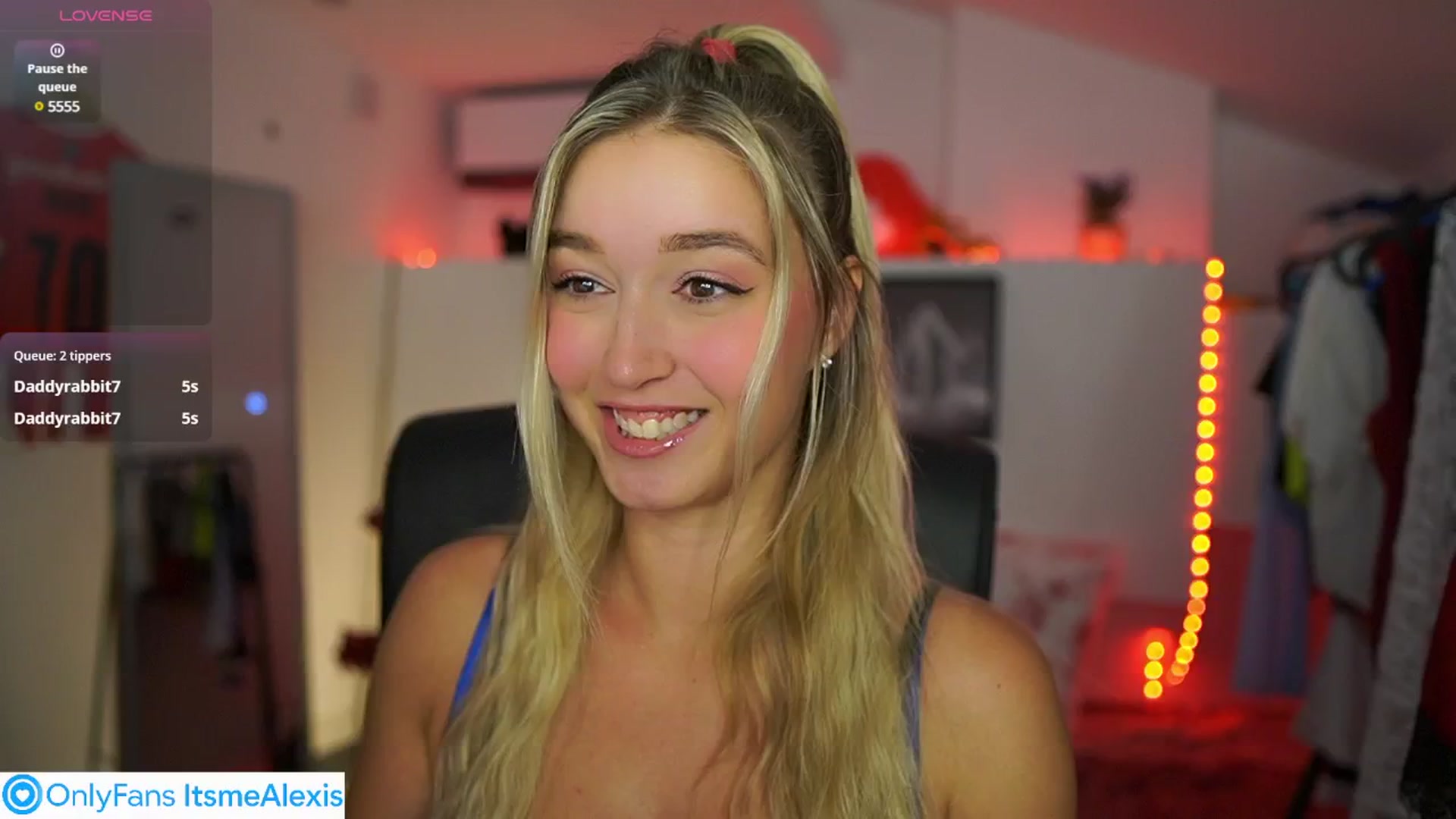 Gallery image thumbnail from Alexis__Texas's myfreecams stream on, 07/19/2025, 16:17 image 1 of 20