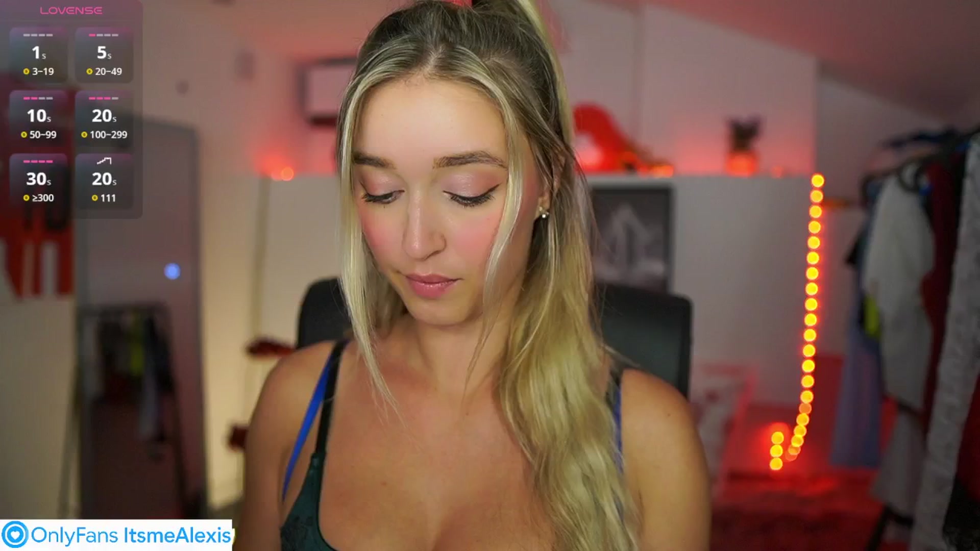 Gallery image thumbnail from Alexis__Texas's myfreecams stream on, 07/19/2025, 16:17 image 4 of 20