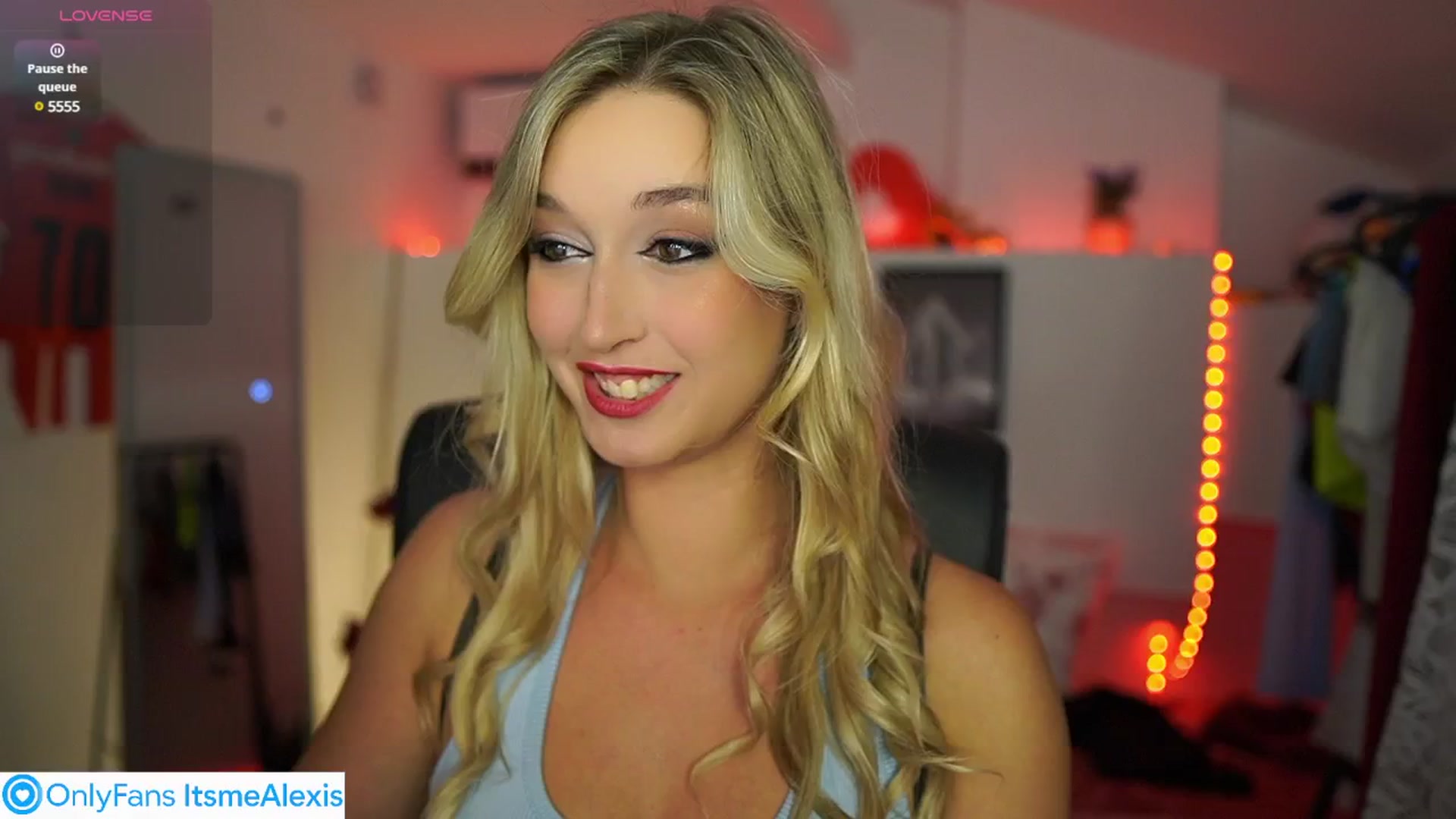 Gallery image thumbnail from Alexis__Texas's myfreecams stream on, 07/20/2025, 19:32 image 5 of 20