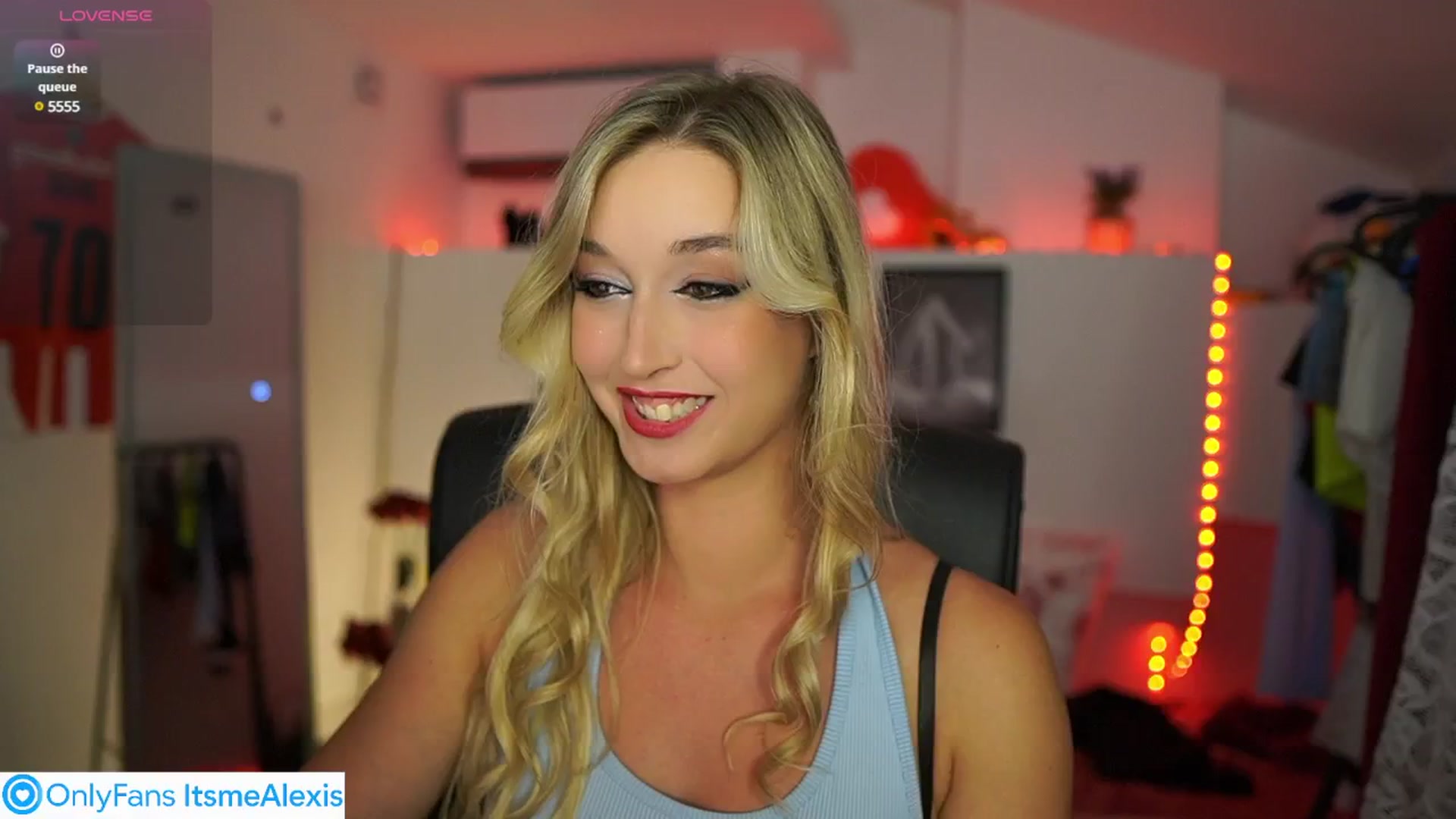 Gallery image thumbnail from Alexis__Texas's myfreecams stream on, 07/20/2025, 19:32 image 16 of 20