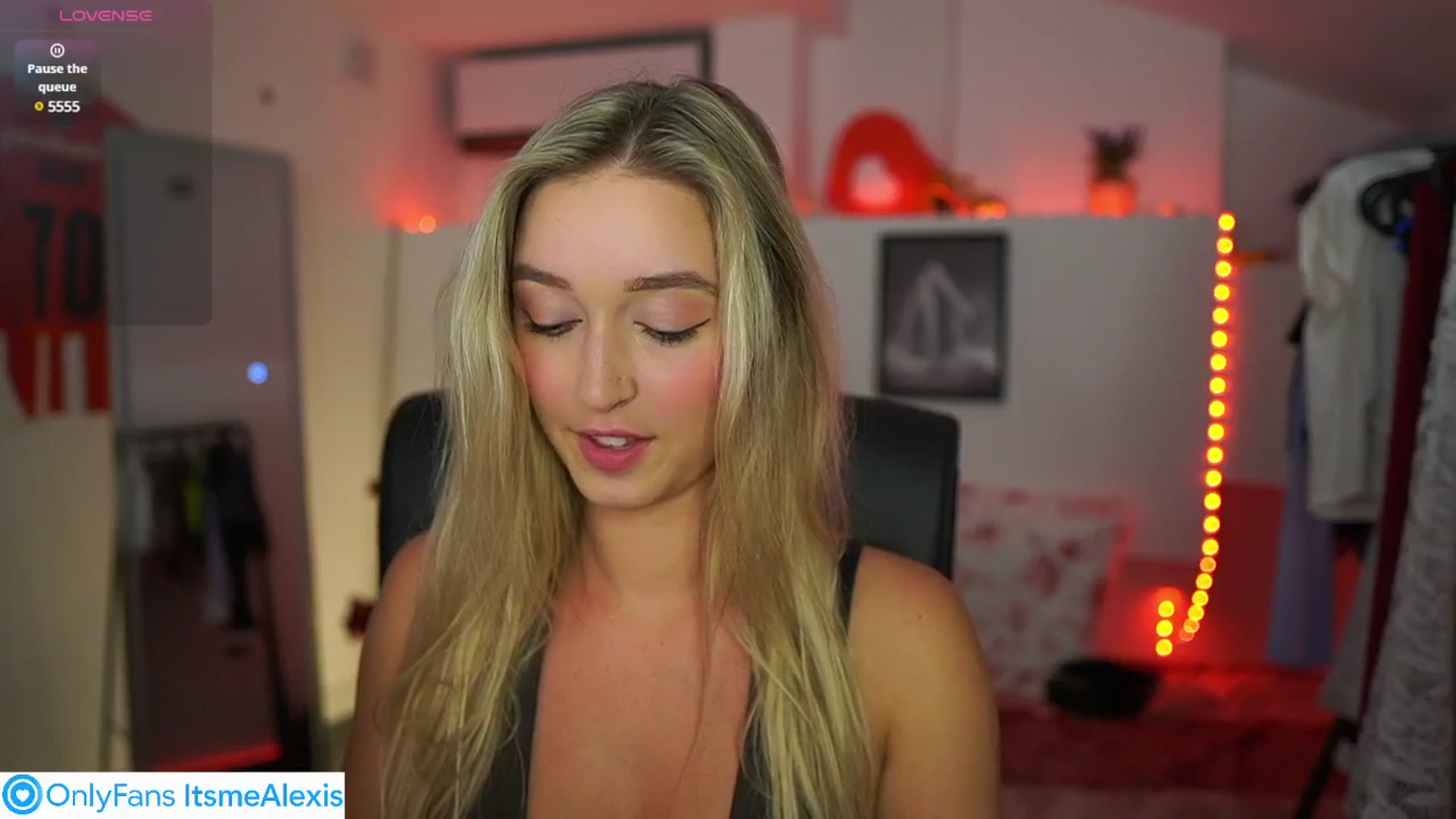 Gallery image thumbnail from Alexis__Texas's myfreecams stream on, 07/23/2025, 20:34 image 9 of 20