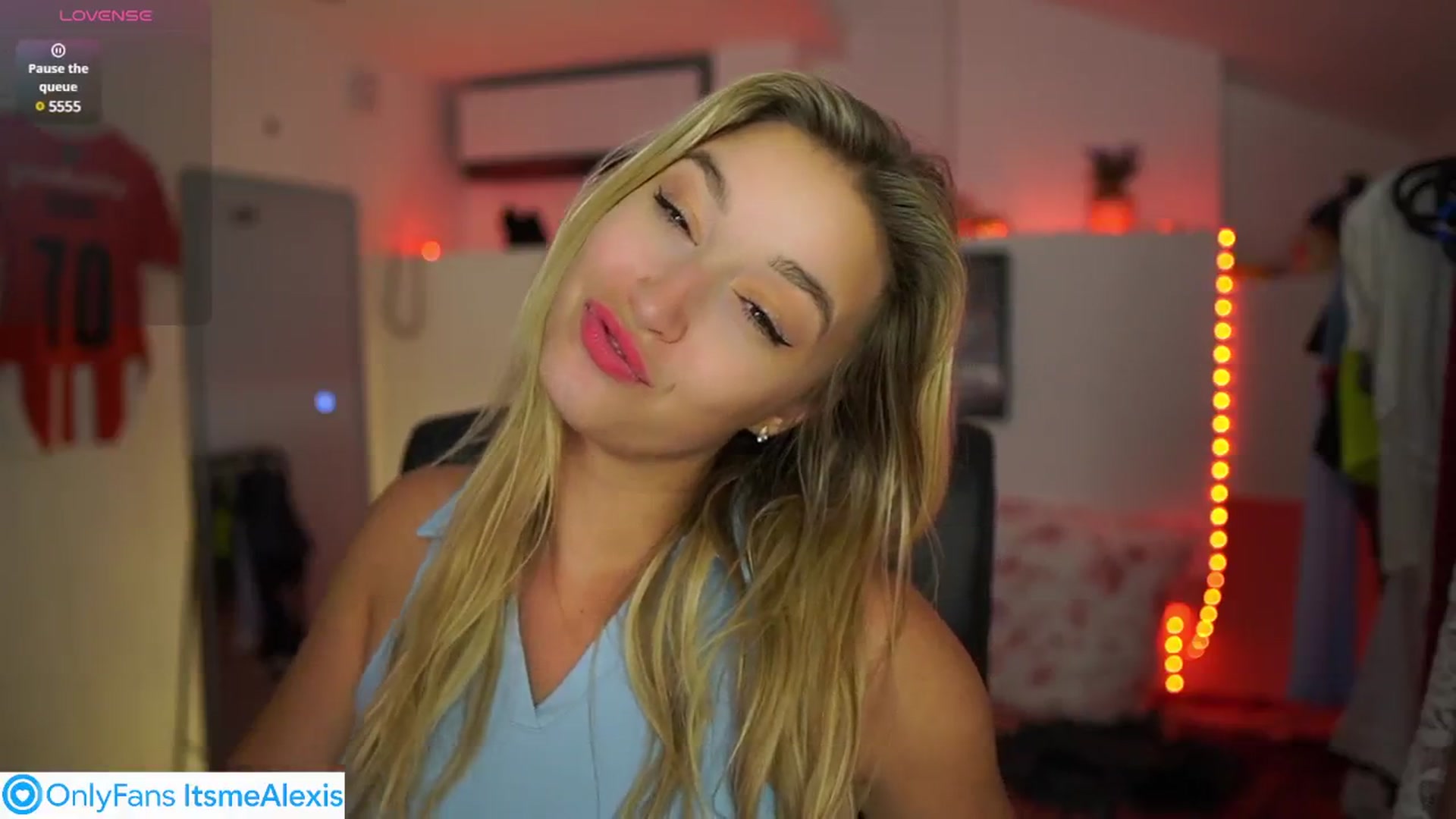 Gallery image thumbnail from Alexis__Texas's myfreecams stream on, 07/31/2025, 15:04 image 13 of 20
