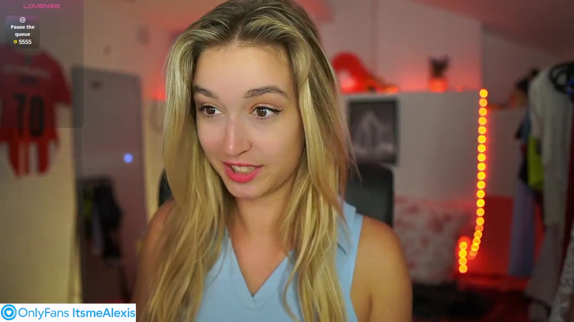 Gallery image thumbnail from Alexis__Texas's myfreecams stream on, 07/31/2025, 15:04 image 12 of 20