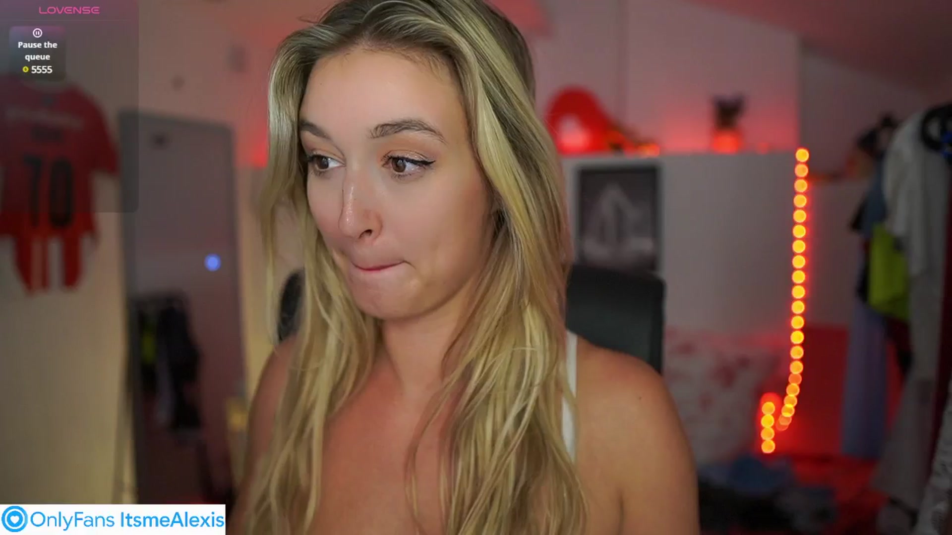 Gallery image thumbnail from Alexis__Texas's myfreecams stream on, 07/31/2025, 16:53 image 17 of 20