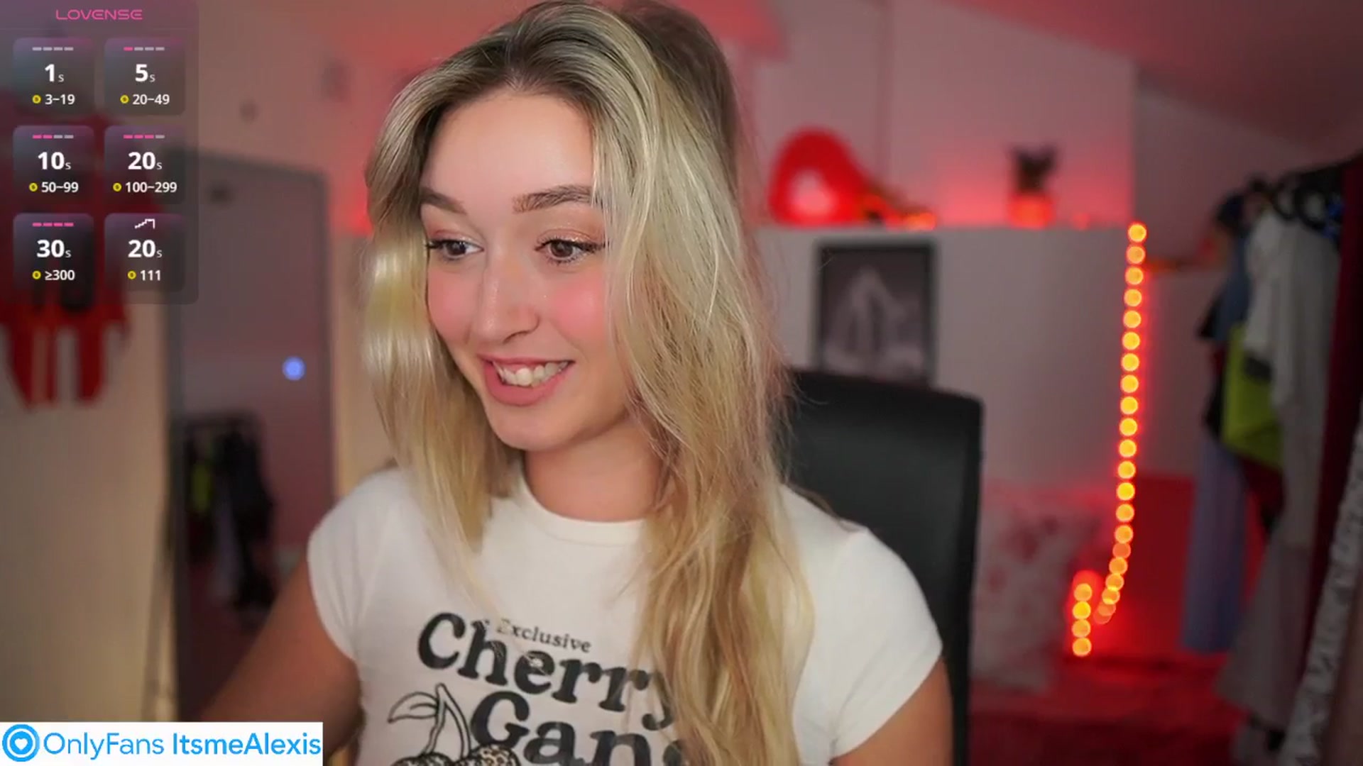 Gallery image thumbnail from Alexis__Texas's myfreecams stream on, 08/01/2025, 18:38 image 17 of 20