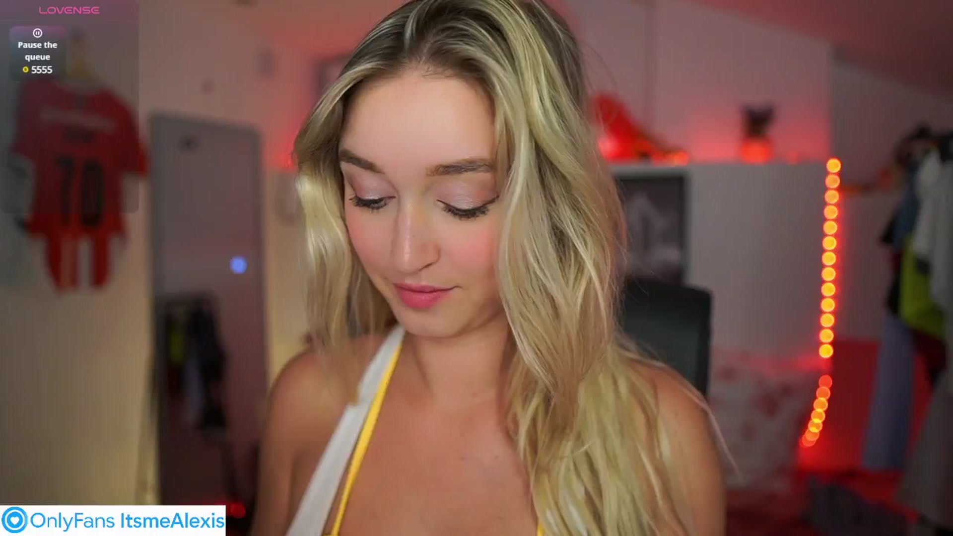 Gallery image thumbnail from Alexis__Texas's myfreecams stream on, 08/02/2025, 16:02 image 5 of 20
