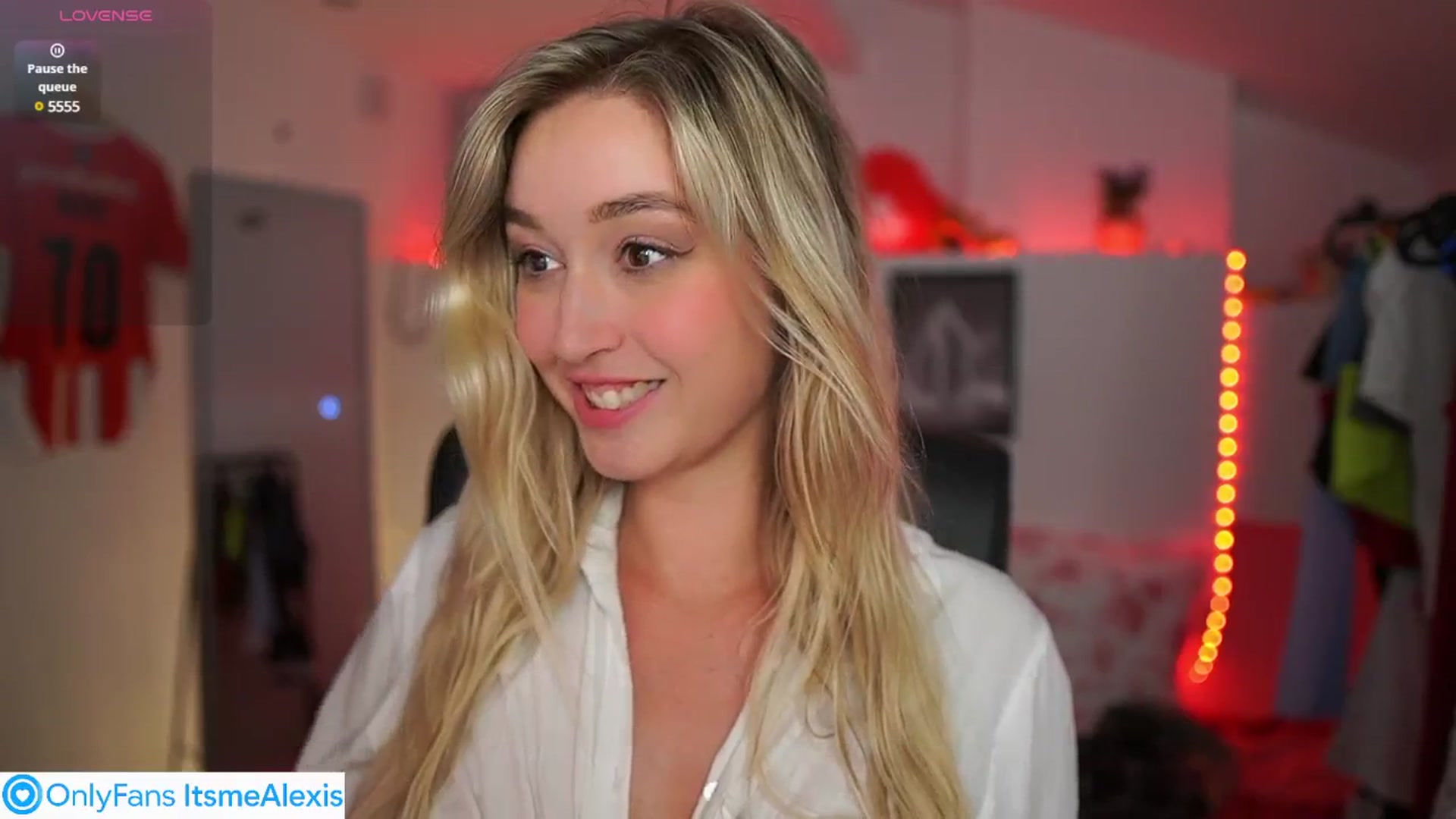 Gallery image thumbnail from Alexis__Texas's myfreecams stream on, 08/02/2025, 18:10 image 11 of 20