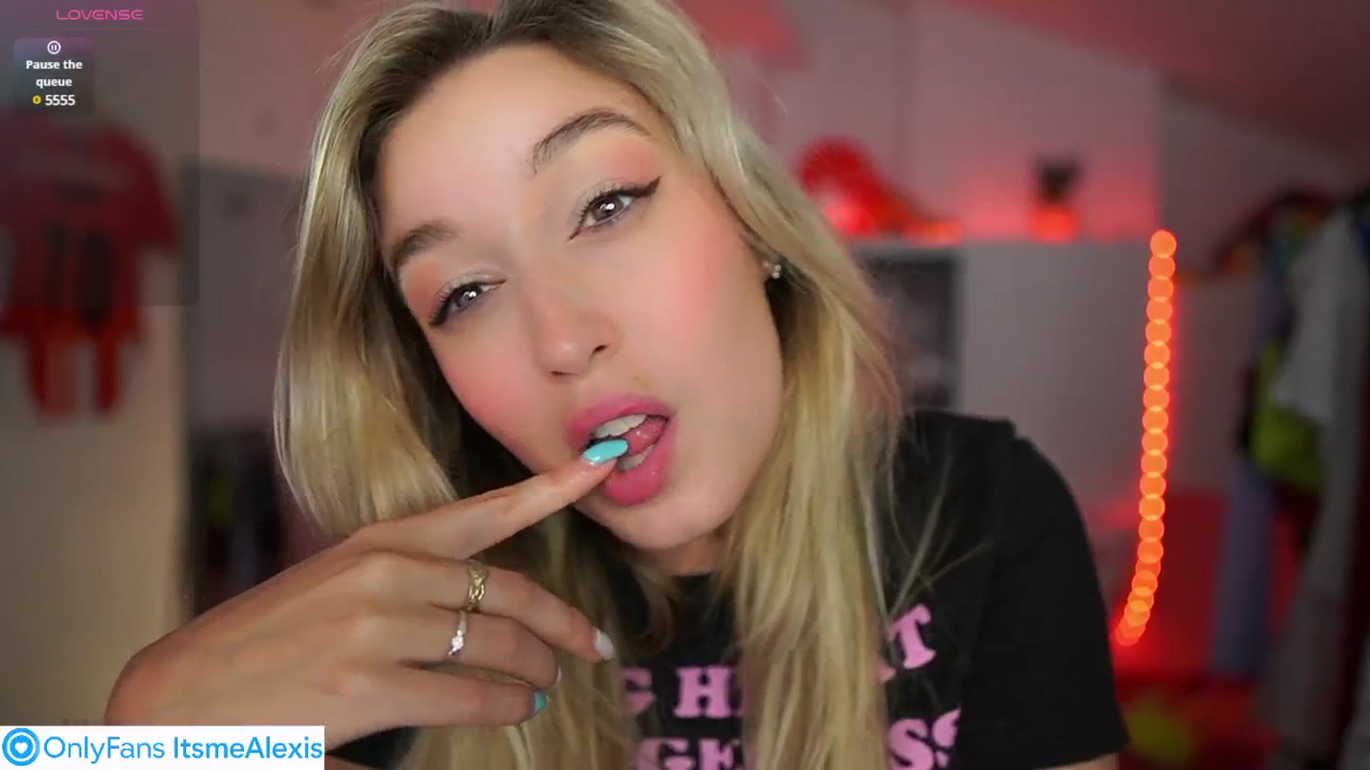 Gallery image thumbnail from Alexis__Texas's myfreecams stream on, 08/03/2025, 20:06 image 7 of 20