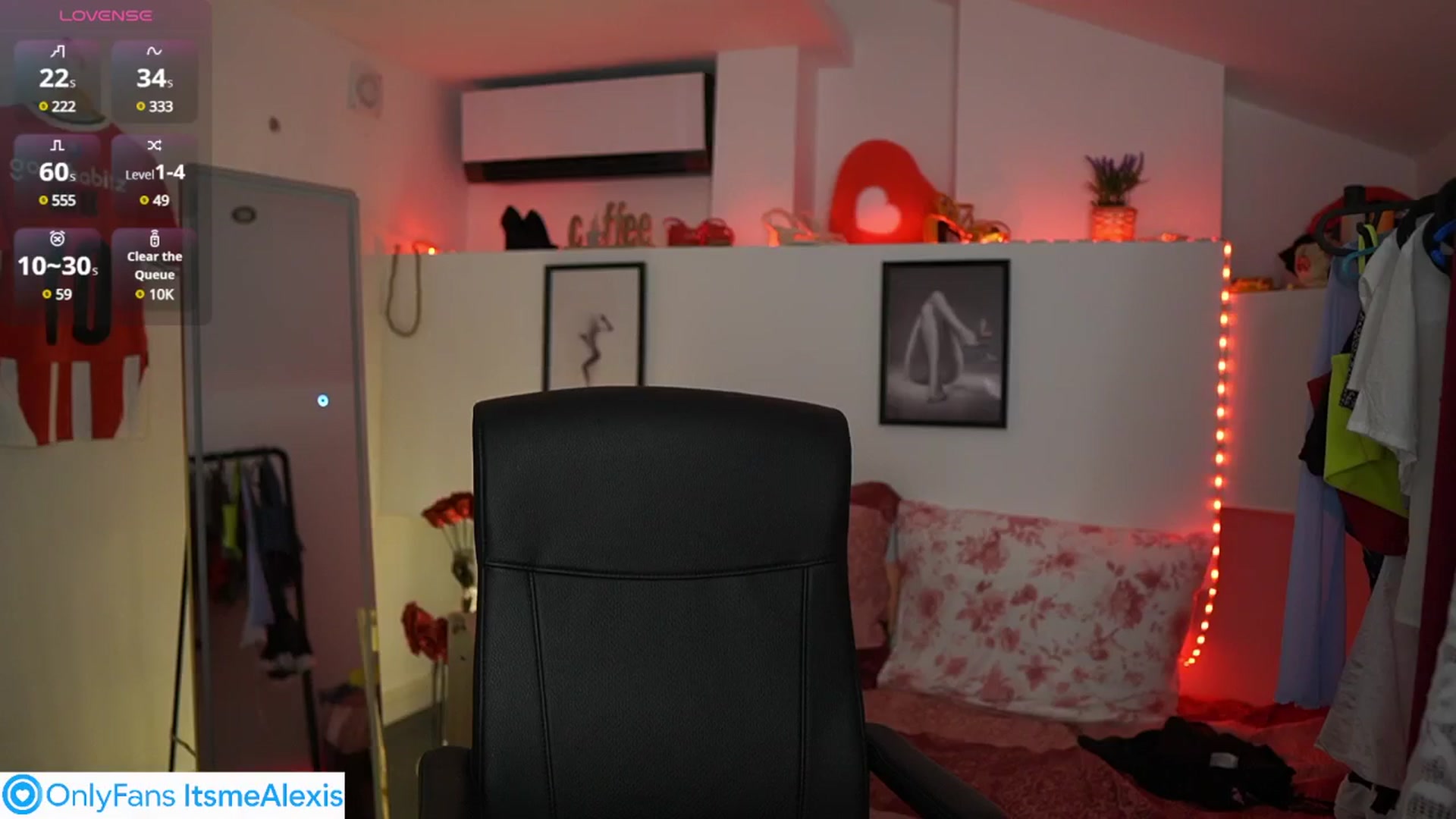 Gallery image thumbnail from Alexis__Texas's myfreecams stream on, 08/03/2025, 21:12 image 19 of 20