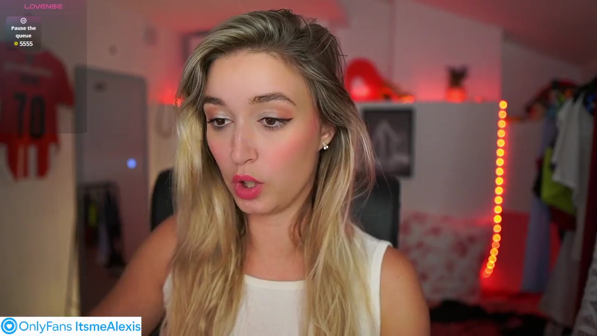Gallery image thumbnail from Alexis__Texas's myfreecams stream on, 08/03/2025, 22:26 image 9 of 20